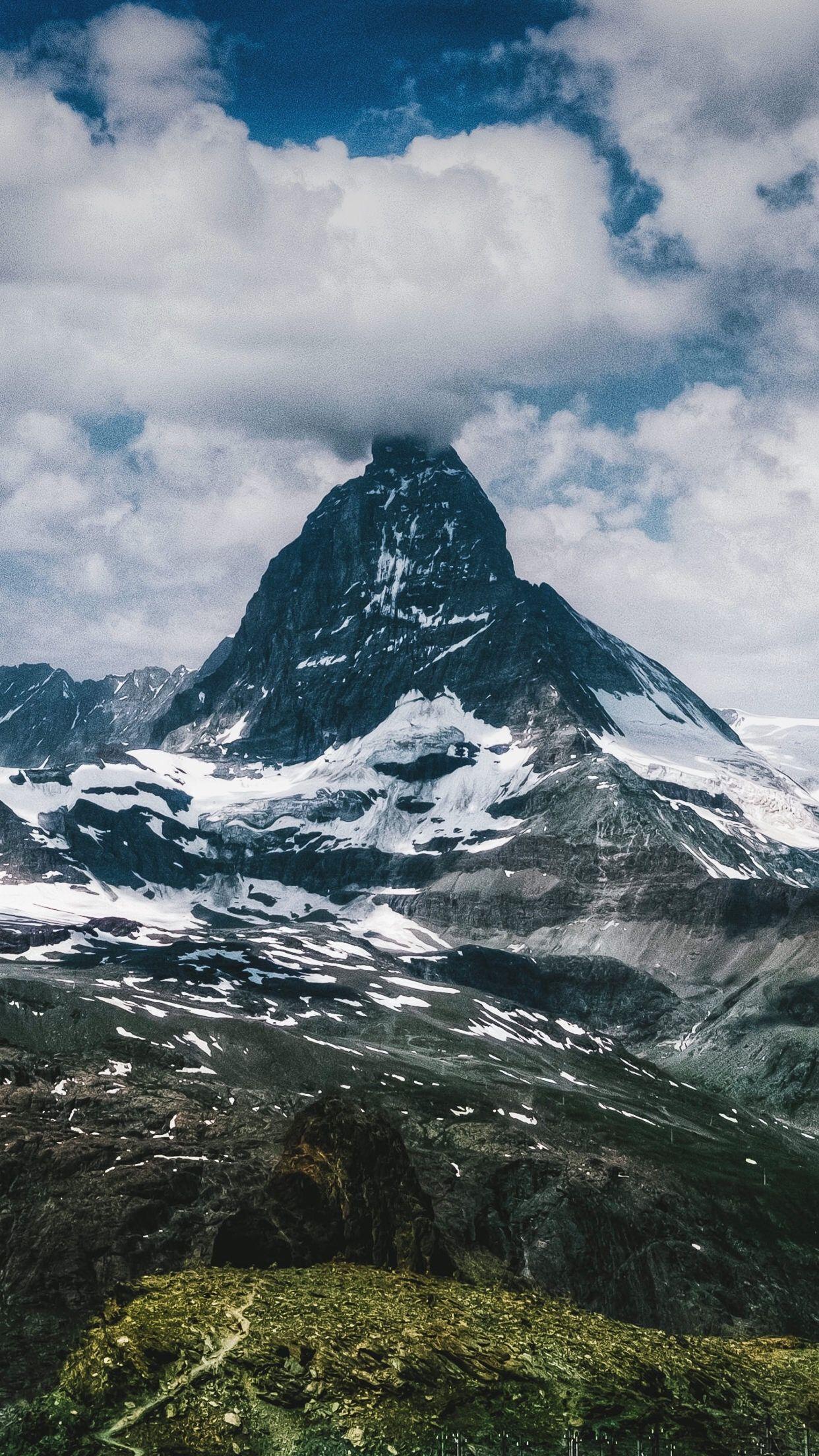 1242x2208 Wallpaper of the week: the Vellum starter pack