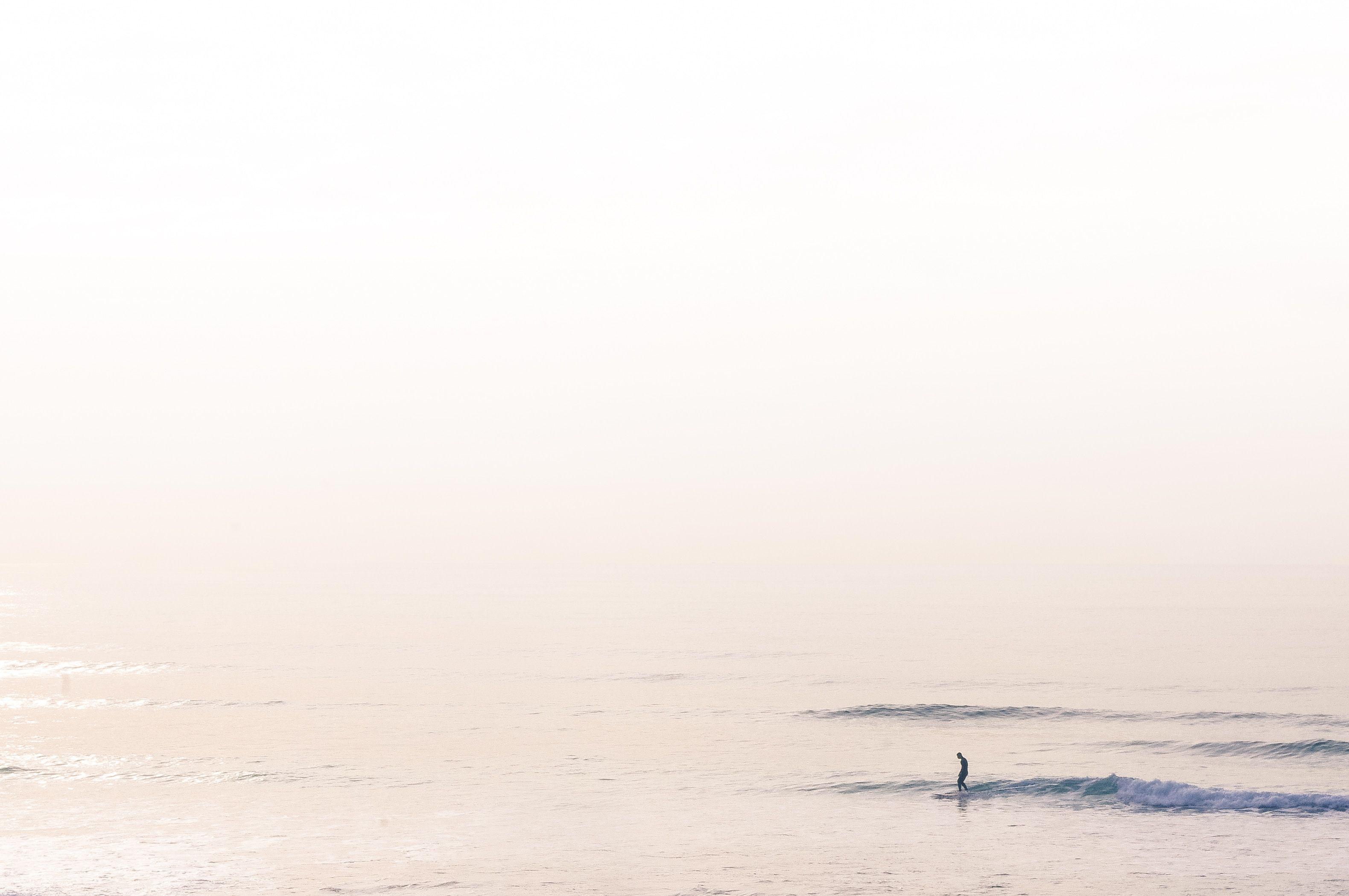 3160x2099 3938x2954 #far, #blue, #pastel, #silhouette, #ocean, #coast, #simple, #small, #person, #horizon, #minimal, #background, #sea, #recreation, #paddleboard, #pink, #PNG image, #rowing, #clean, #wallpaper, #alone