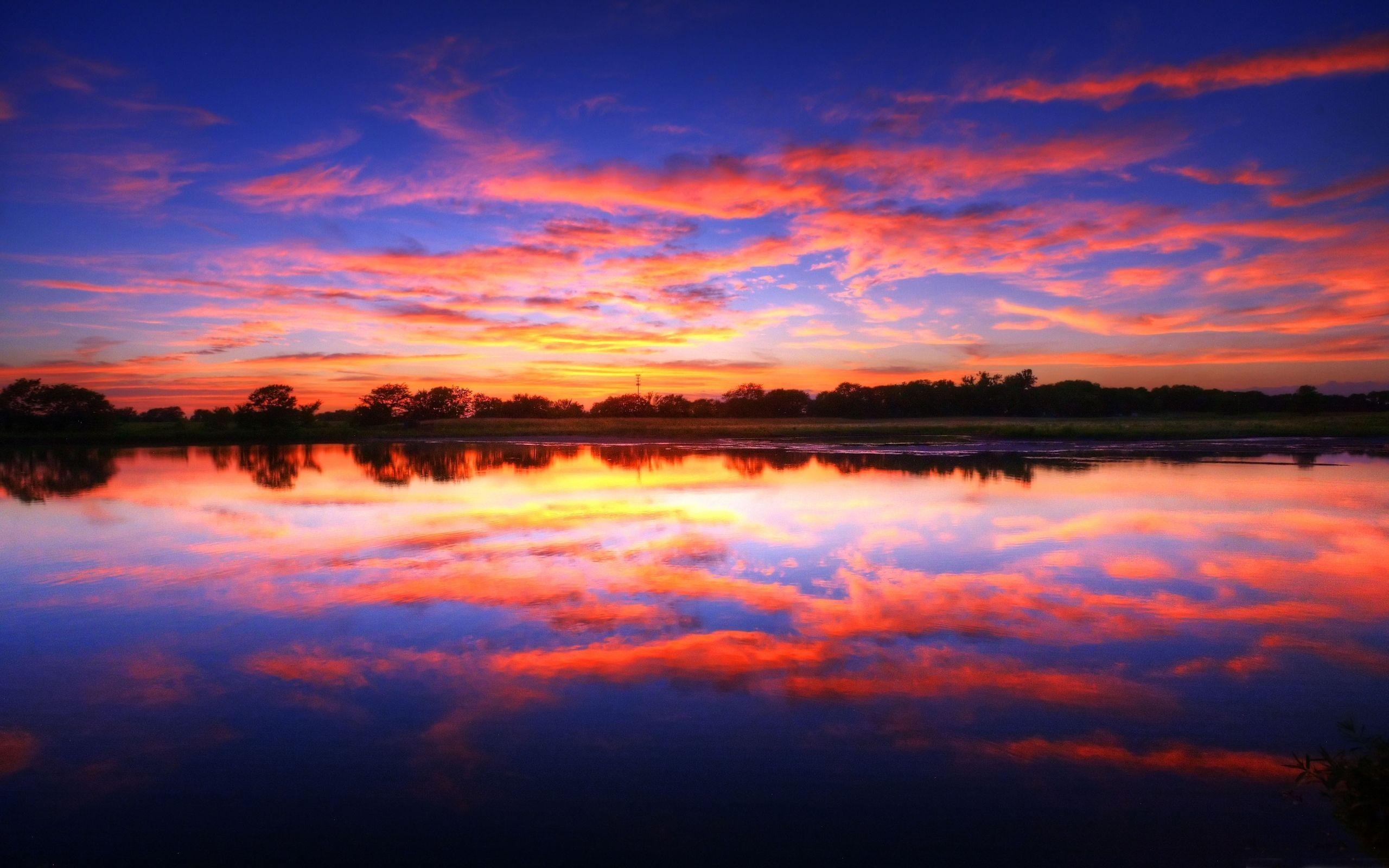 2560x1600 Best reflected Mac Wallpaper Free HD Download
