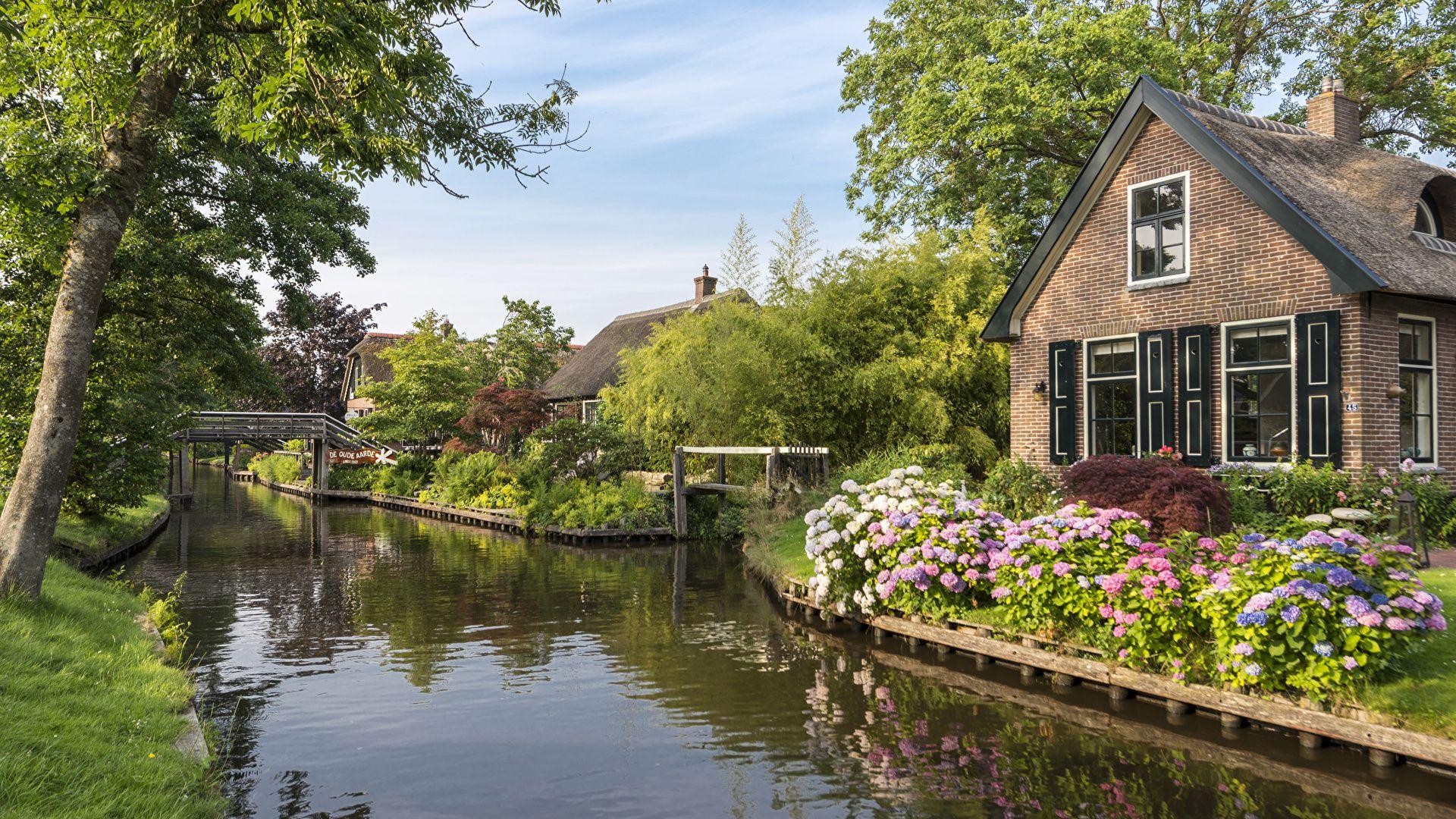 1920x1080 Photo Netherlands Giethoorn village Canal Houses Cities 1920x1080