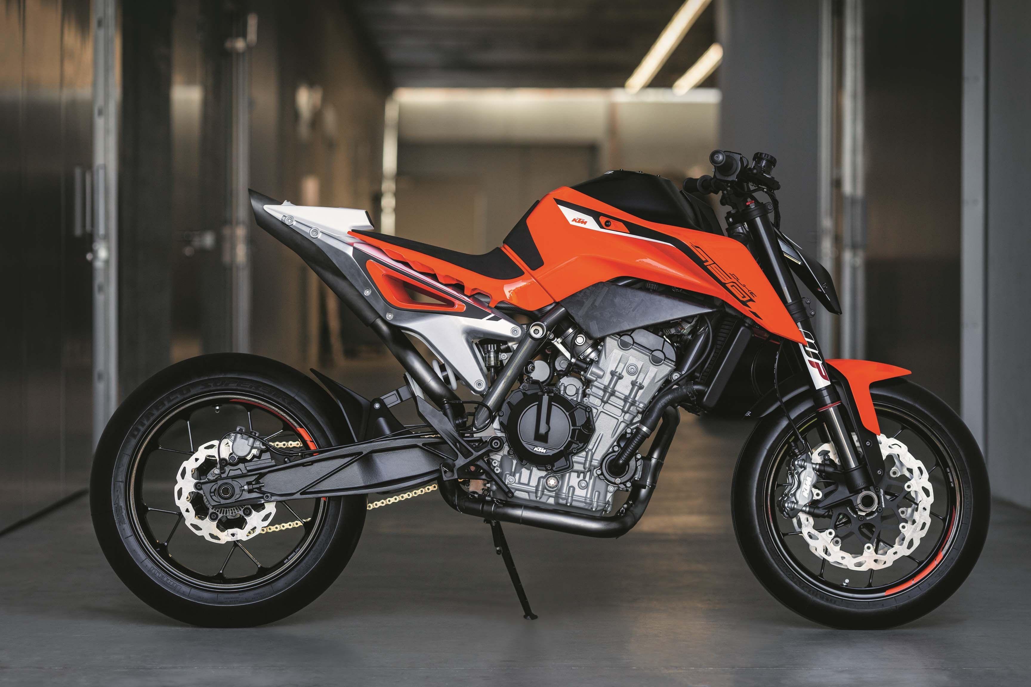 3456x2304 KTM Duke 790 Wallpaper