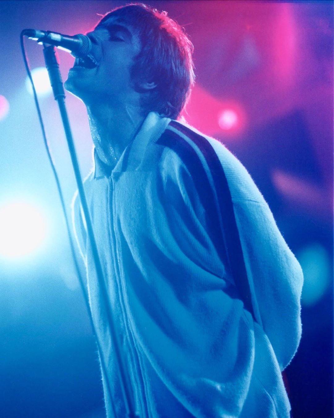 1080x1350 Someone make this into an iPhone X wallpaper??