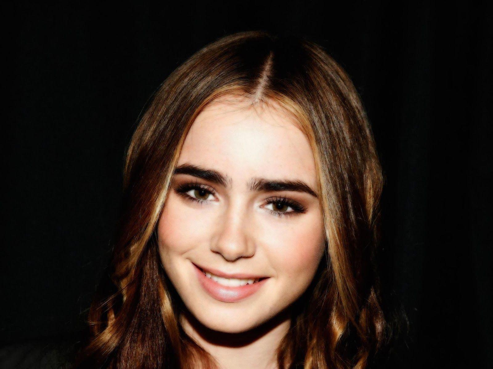 1600x1200 Full Widescreen Desktop Wallpaper. Cool HD Wallpaper For PC : Lily Collins Wallpaper