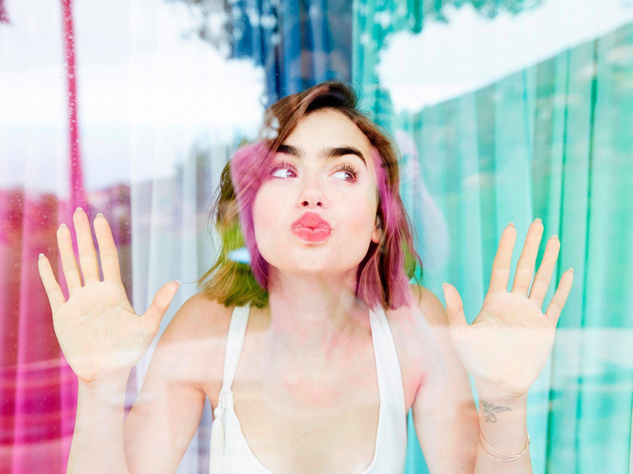 2048x1536 Lily Collins Wallpaper Picture 50819 2048x1536px