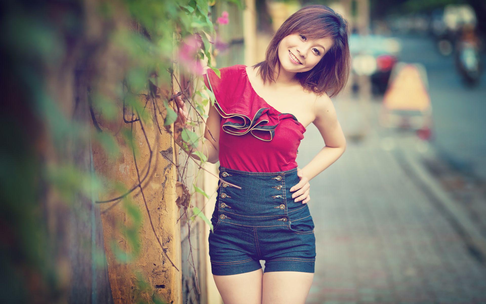 1920x1200 Cute And Beautiful Asian Girls Wallpaper Full HD Free Photo Download Full HD