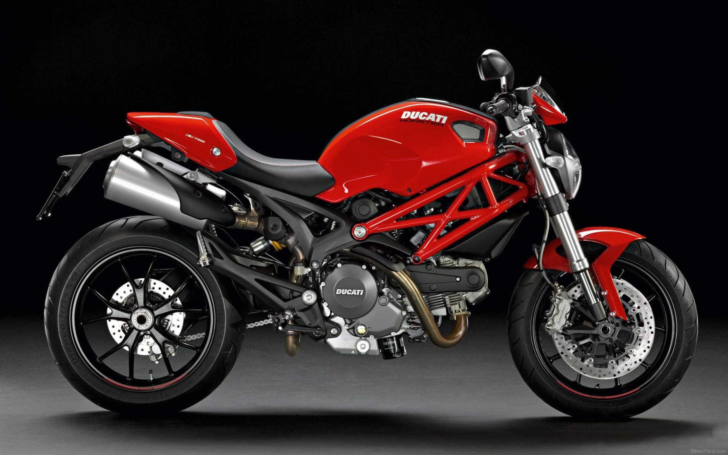 2880x1800 Cool Bike Wallpaper