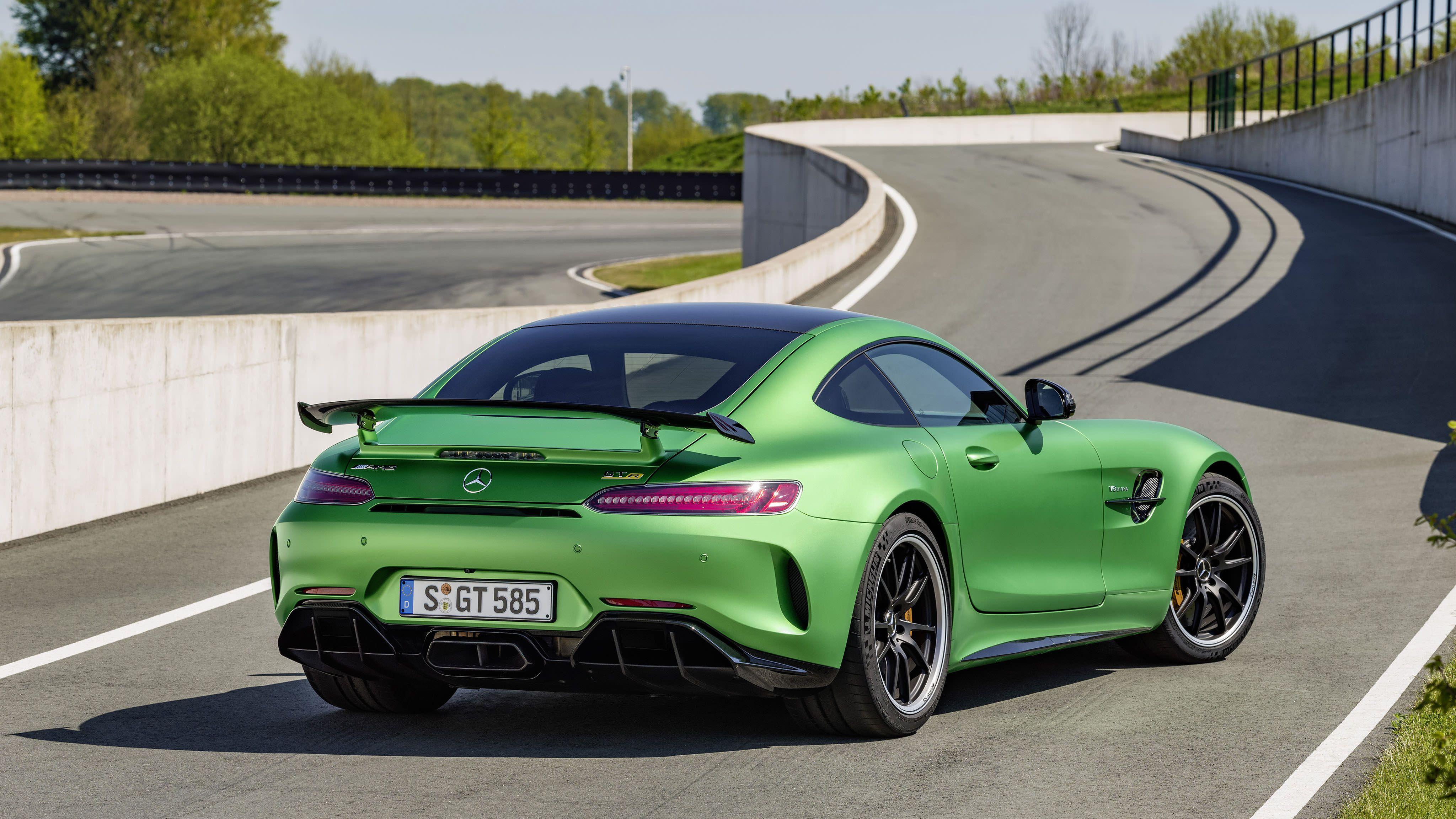 4096x2304 Amg Gtr Green Hell