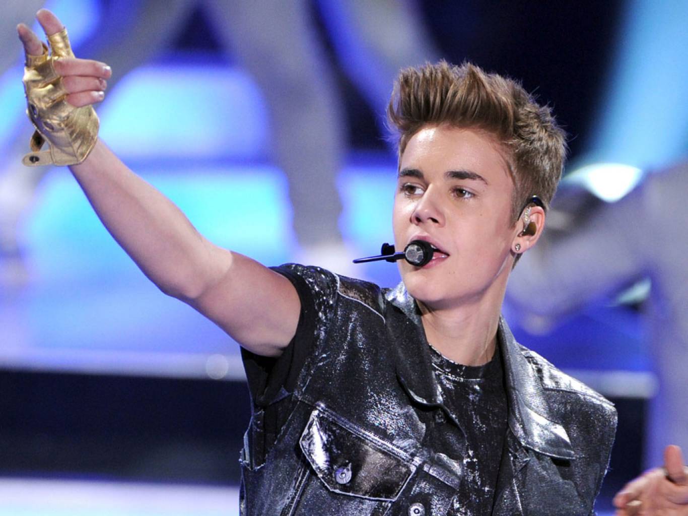 1366x1024 Justin Bieber HD Wallpaper. Latest Justin Bieber Wallpaper HD Free Download (1080p to 2K)