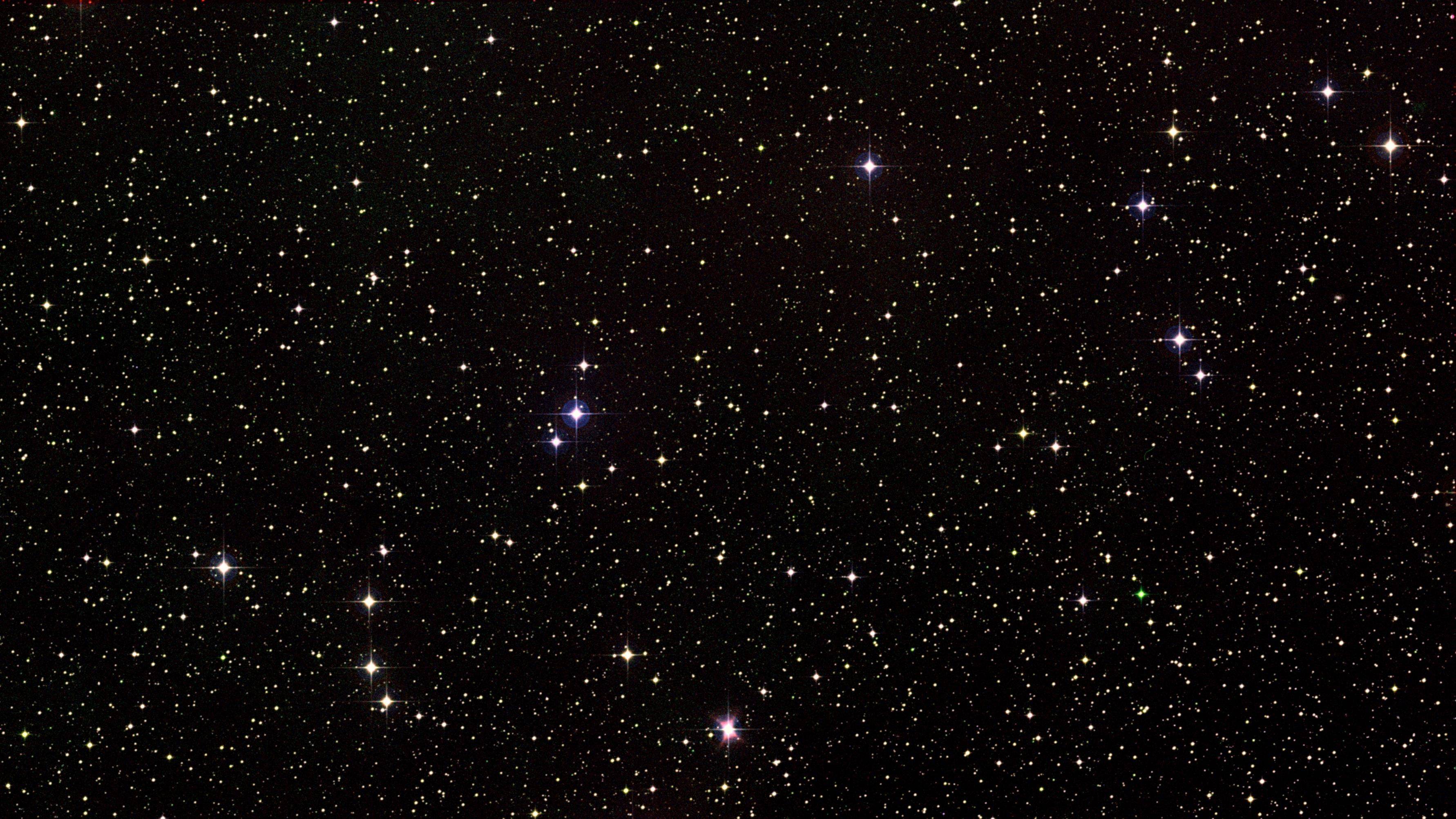 3564x2005 Star Shopping Wallpaper