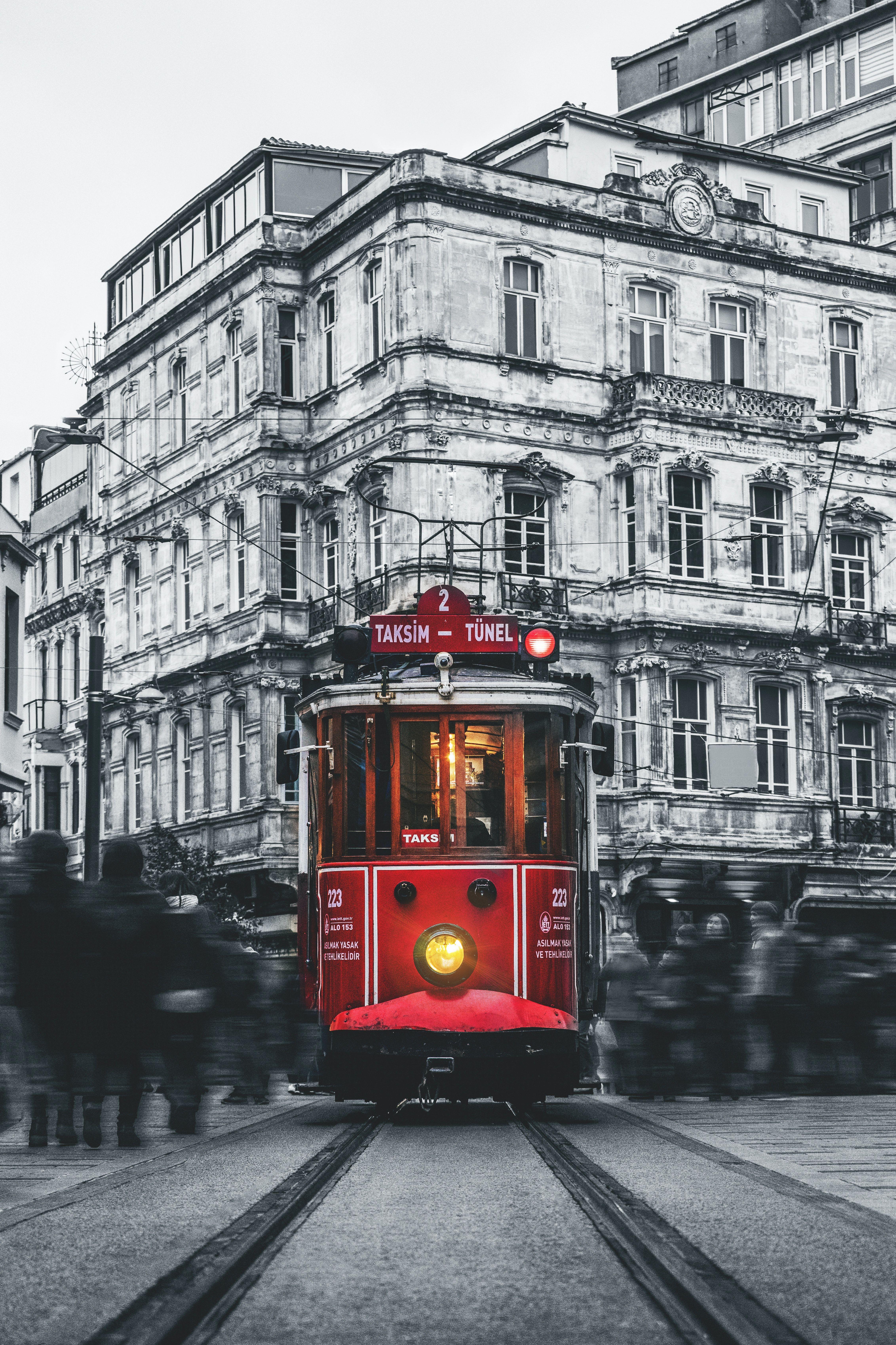 4527x6792 Free of black and white, cable car, city