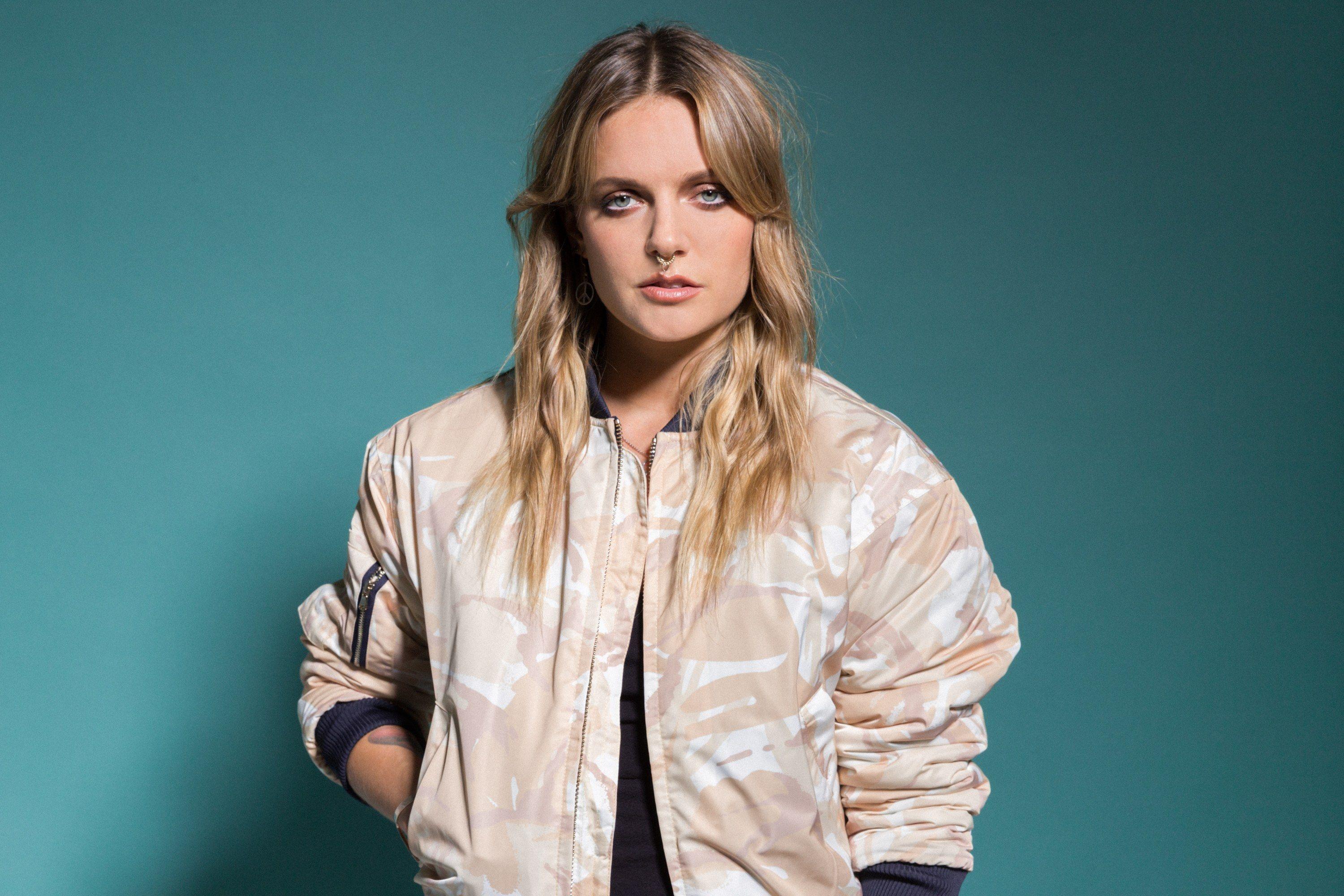 Tove Lo Wallpapers - Top Free Tove Lo Backgrounds - WallpaperAccess