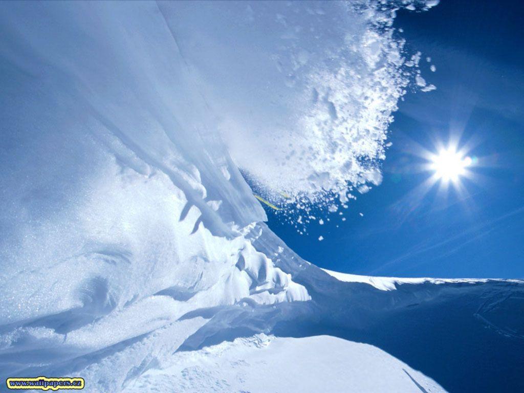 1024x768 Backcountry Skiing in BC Mountains