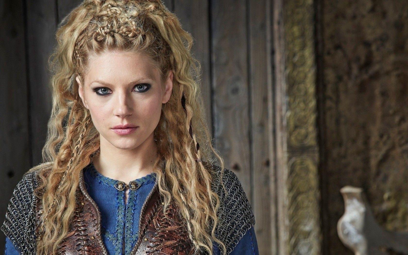 1680x1050 Download 1680x1050 Vikings, Lagertha Lothbrok, Katheryn Winnick, Blonde, Tv Series Wallpaper for MacBook Pro 15 inch