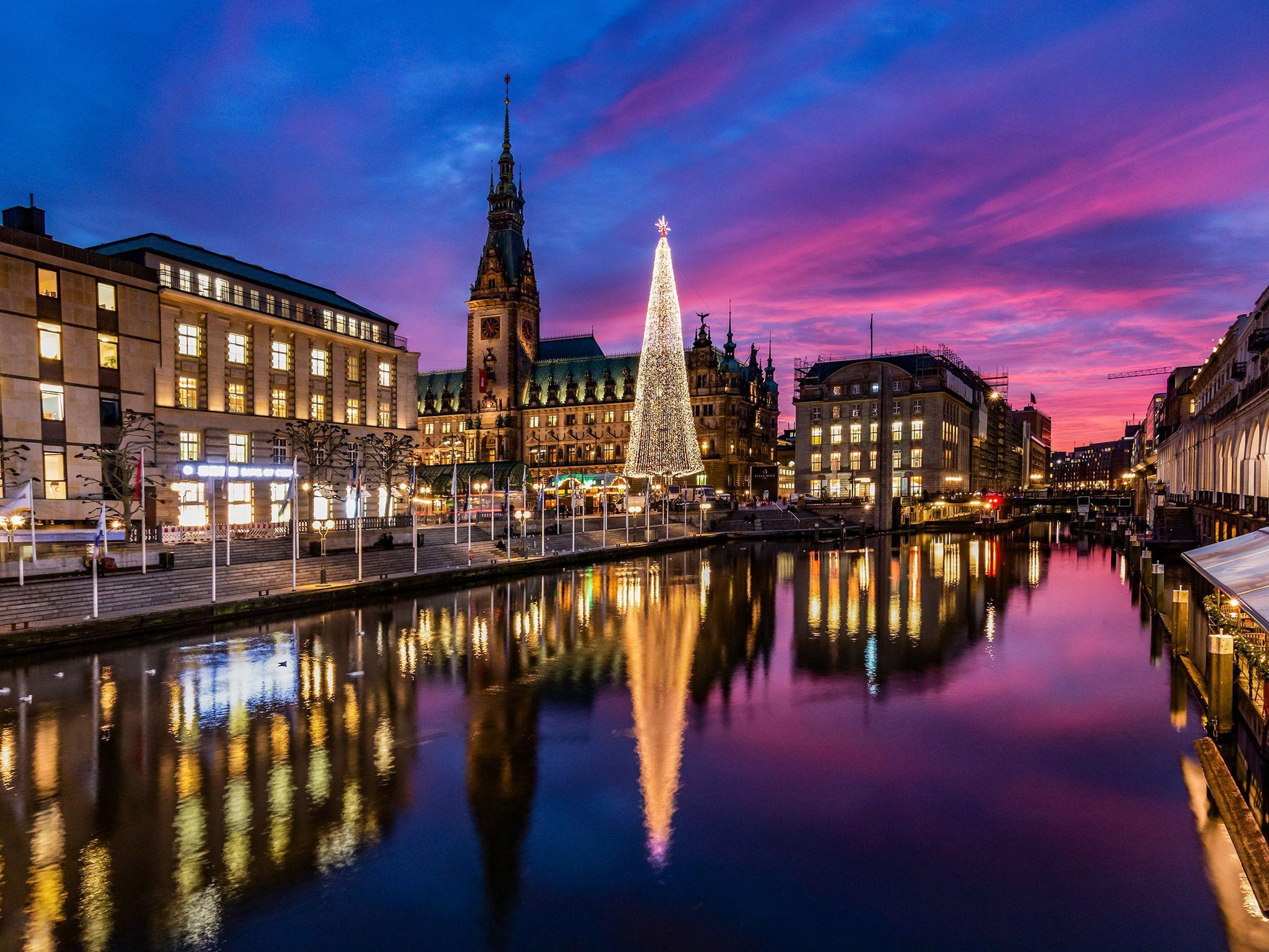 2048x1536 Best Christmas Markets in Germany for Festive Food