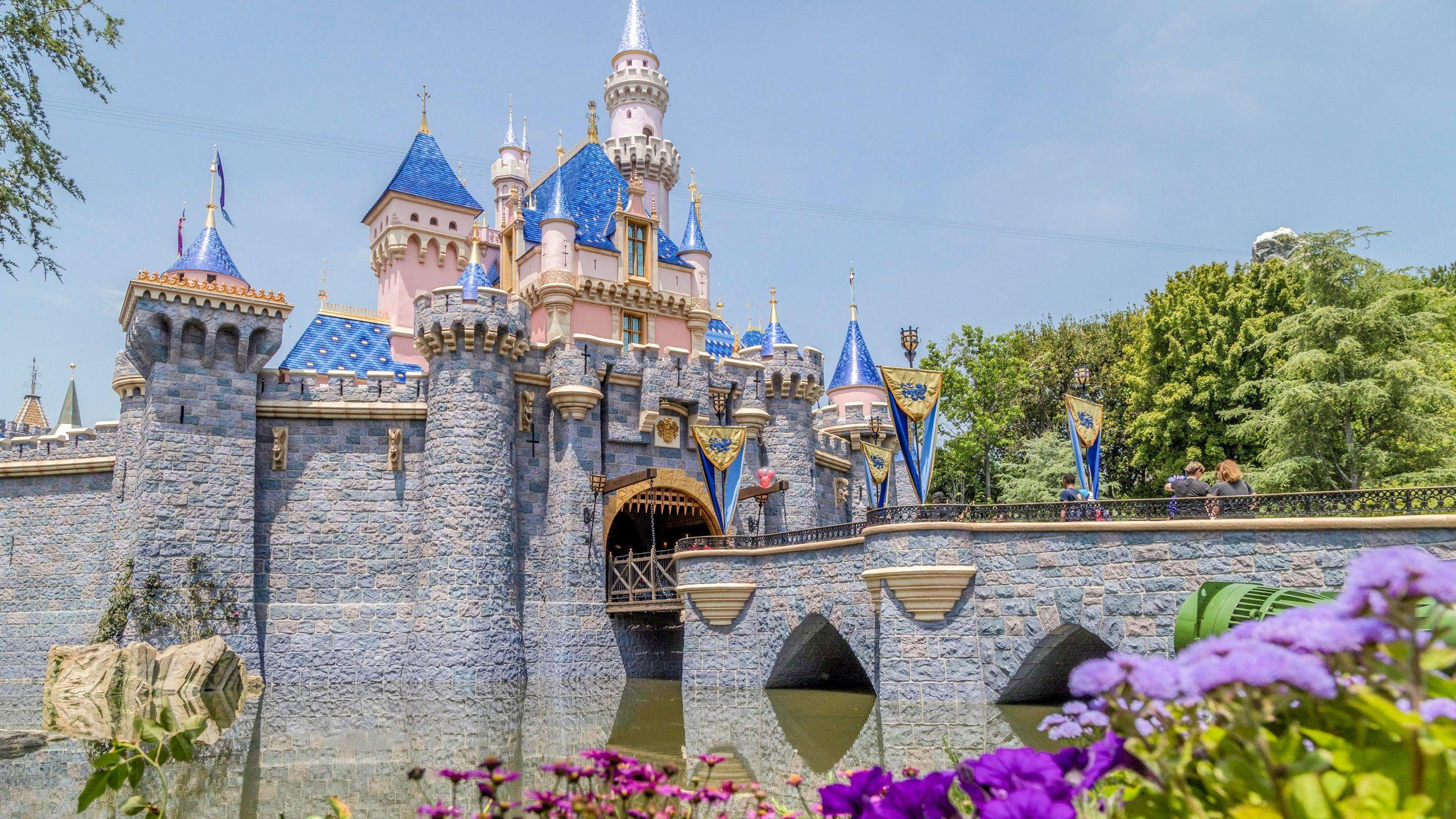 2560x1440 What to Know If You're Planning a Trip to Disneyland, California. Condé Nast Traveler