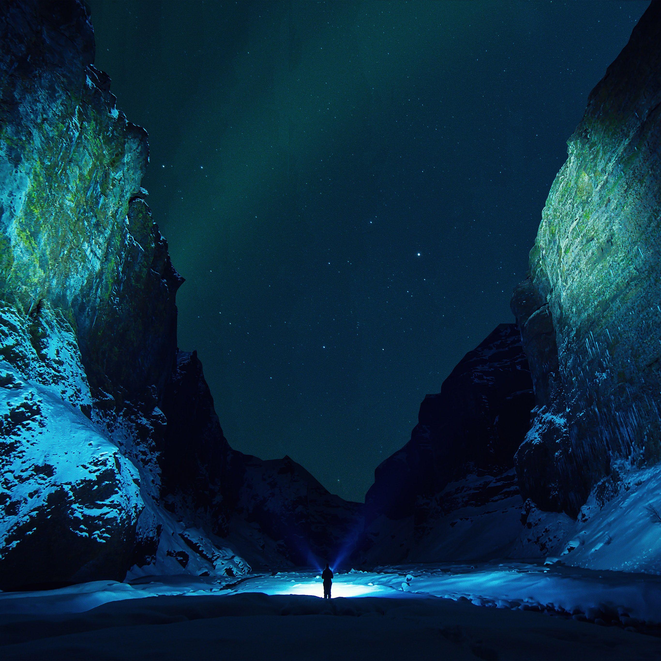 2732x2732 Winter Dark Night Mountain Nature Wallpaper