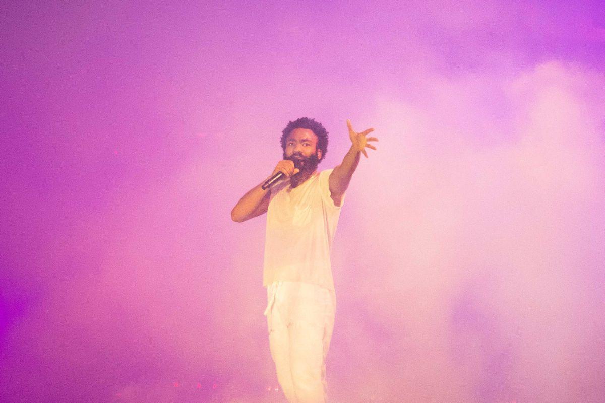 1200x800 Free download Childish Gambino Lollapalooza review Rapper transcends fest with [1200x800] for your Desktop, Mobile & Tablet. Explore Lollapalooza Wallpaper. Lollapalooza Wallpaper