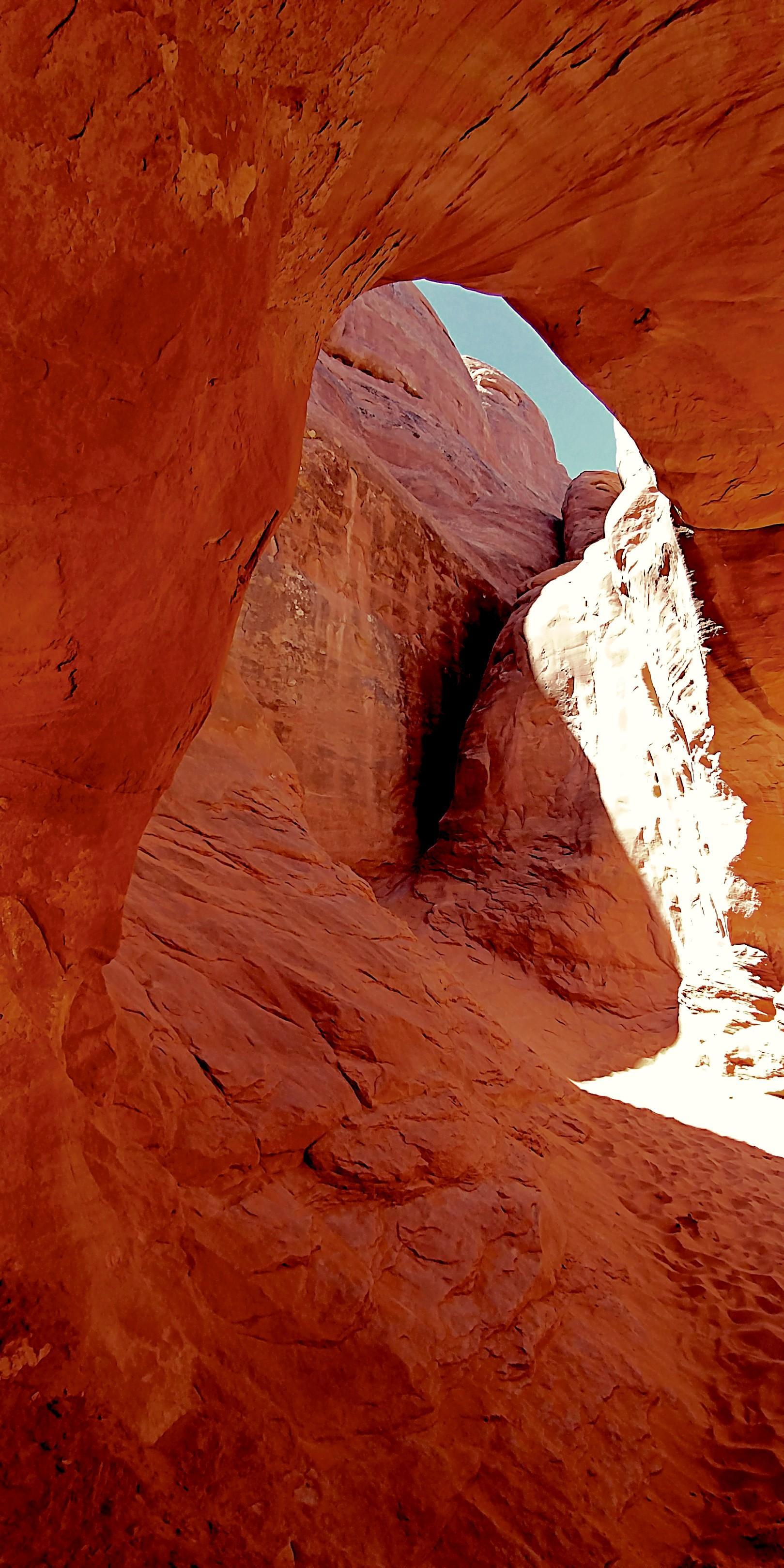 1619x3238 Moab Wallpaper