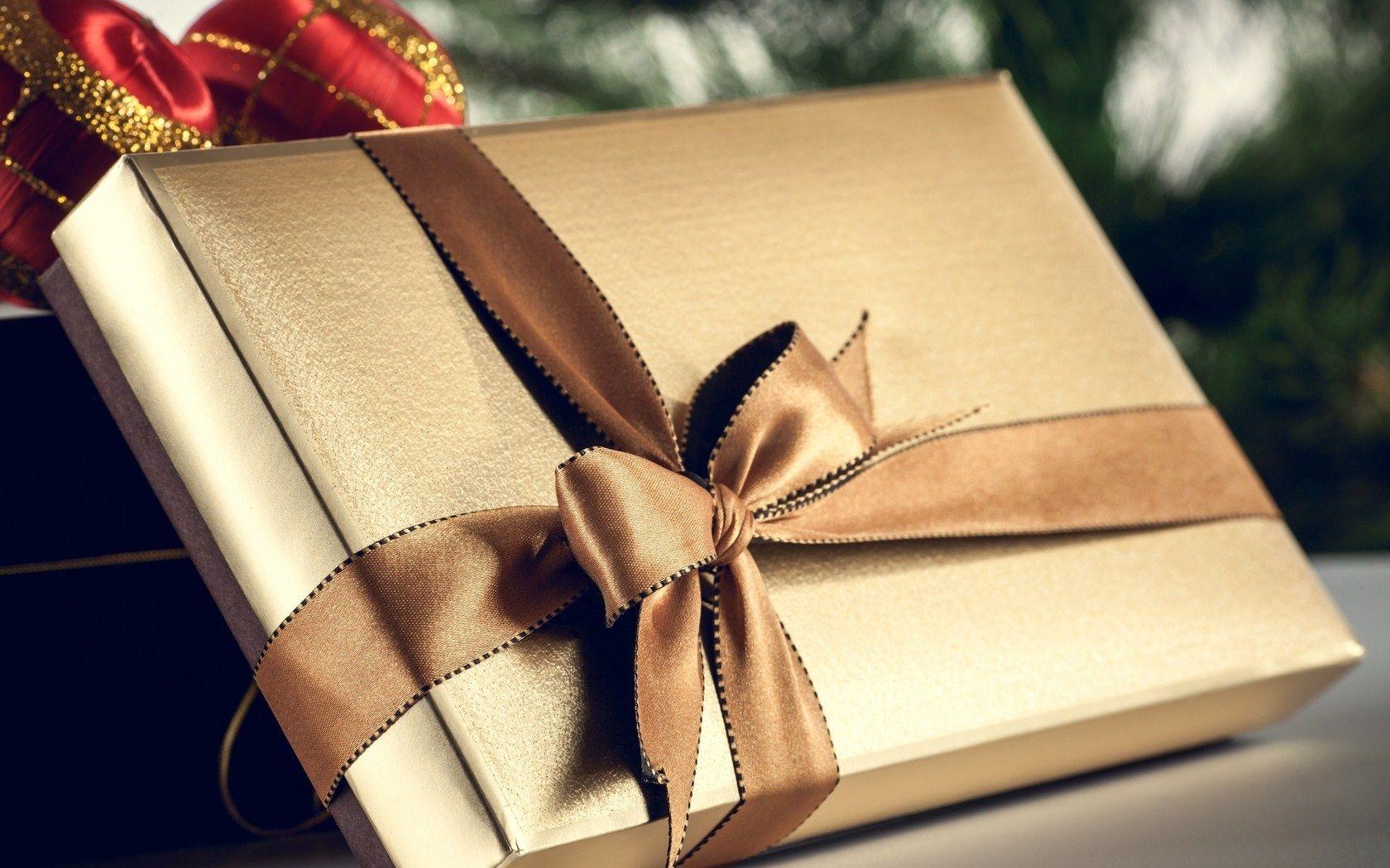 Gift Box Wallpapers - Top Free Gift Box Backgrounds - WallpaperAccess