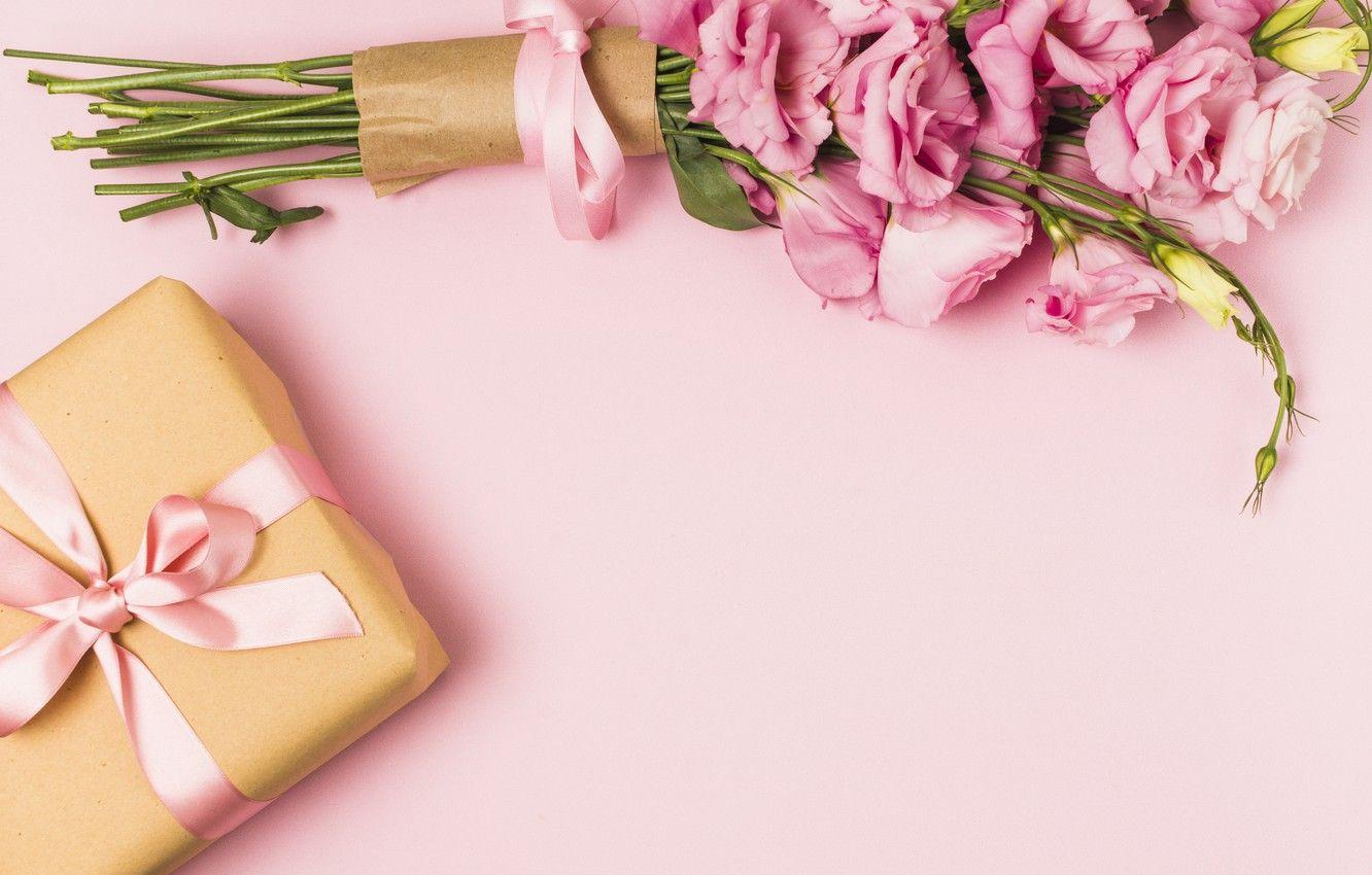 1332x850 Wallpaper flowers, background, pink, gift, bouquet, pink, flowers, eustoma, gift box, eustoma image for desktop, section цветы
