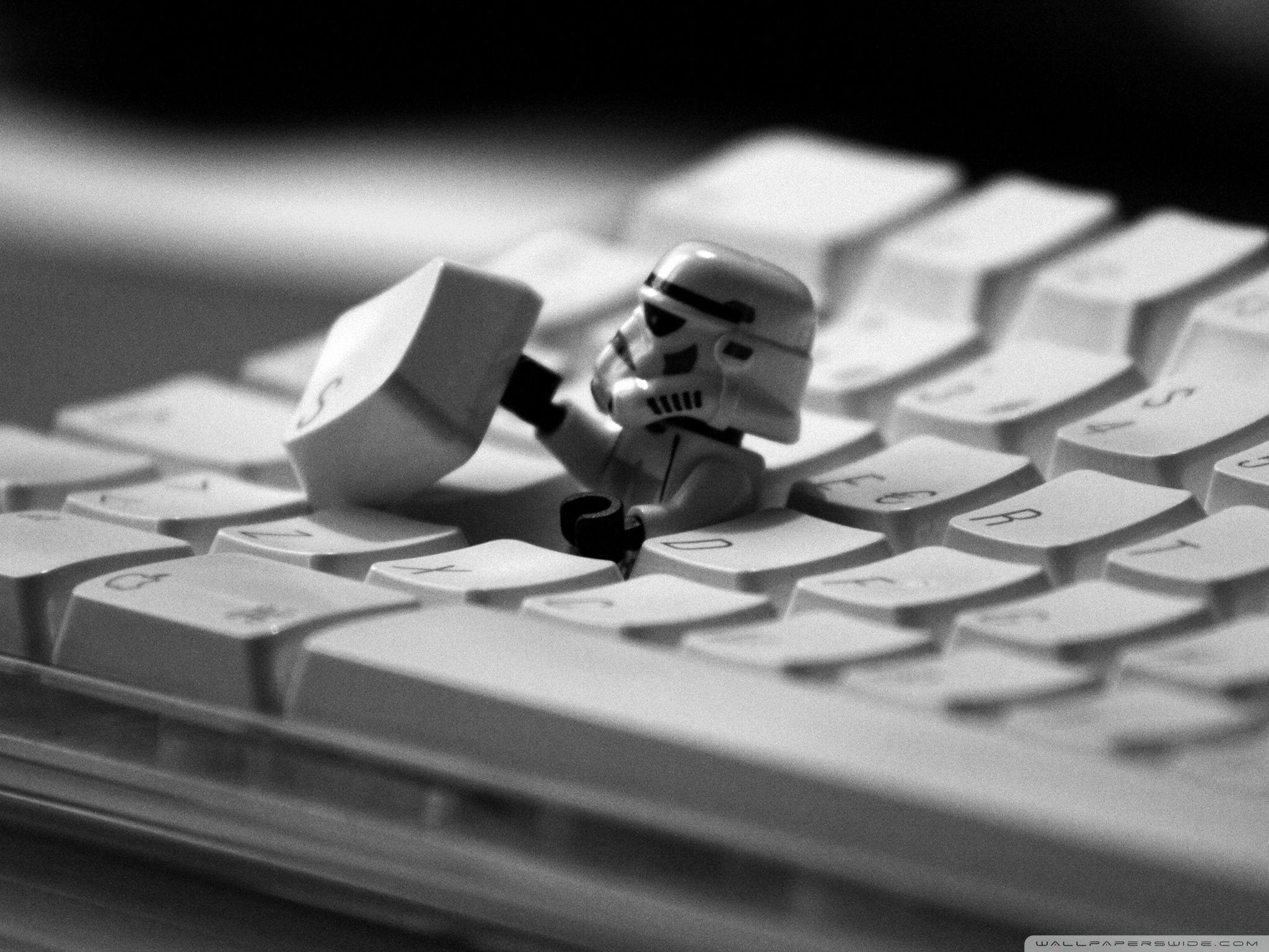 2048x1536 Imperial Stormtrooper Ultra HD Desktop Background Wallpaper for : Multi Display, Dual Monitor : Tablet
