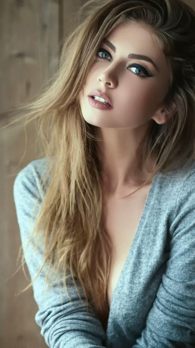 Lady iPhone Wallpapers - Top Free Lady iPhone Backgrounds - WallpaperAccess