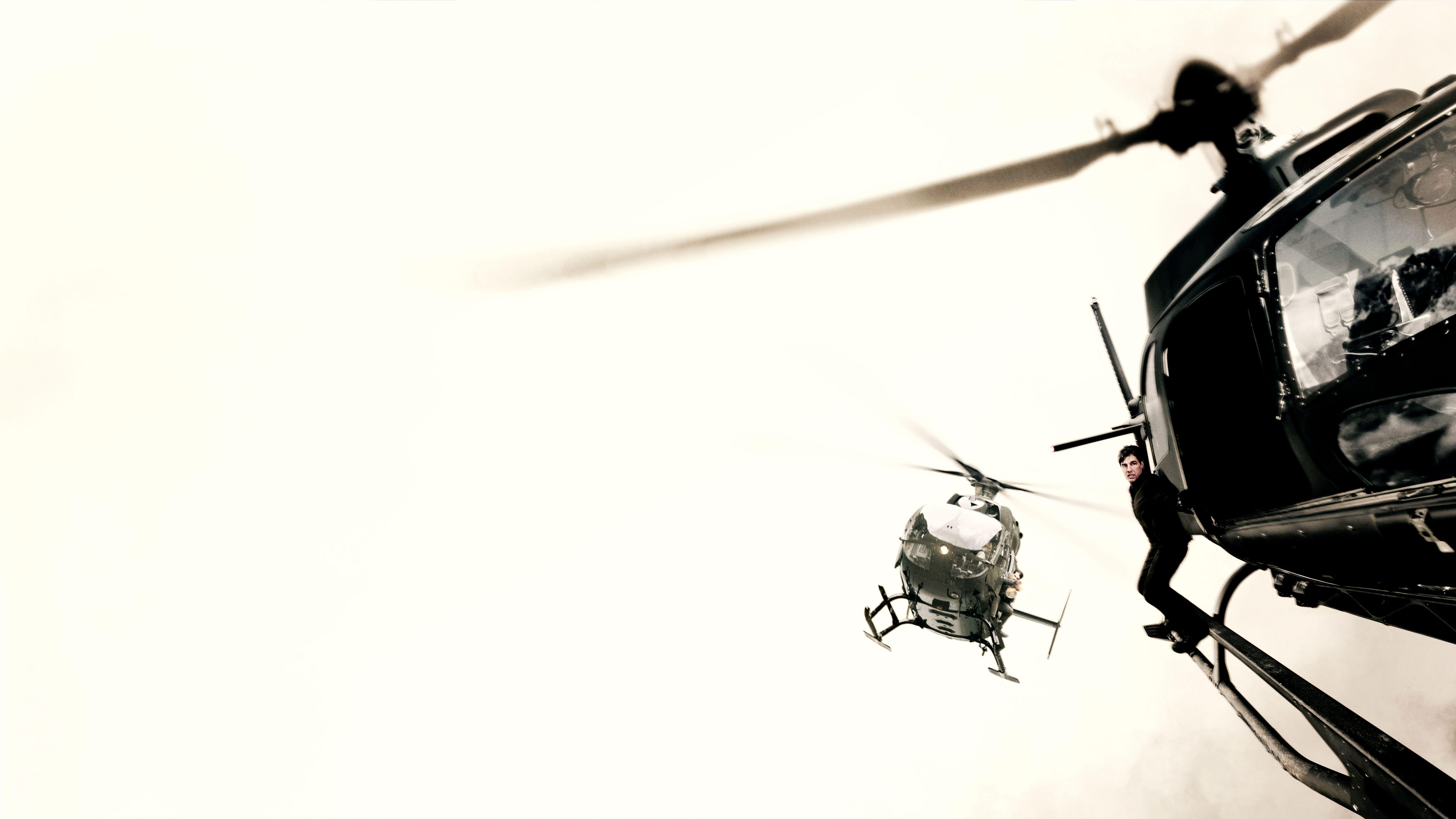 7680x4320 Mission: Impossible 6 Fallout Ethan Hunt Helicopter 8K