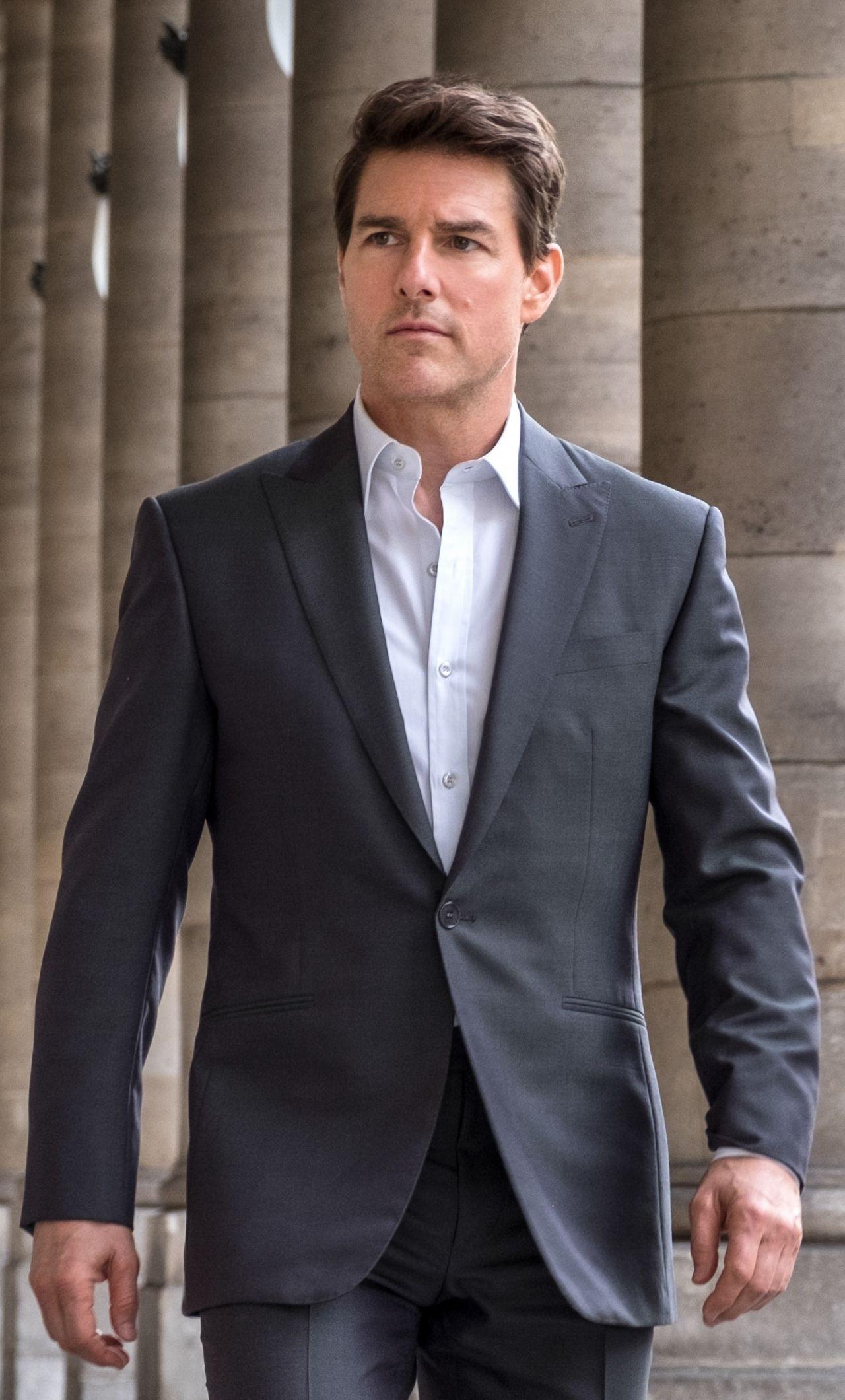 1280x2120 Download 1280x2120 wallpaper handsome, tom cruise, movie, mission: impossible