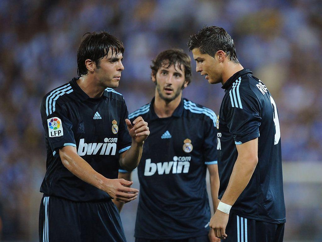Kaka And Ronaldo Wallpapers Top Free Kaka And Ronaldo Backgrounds 