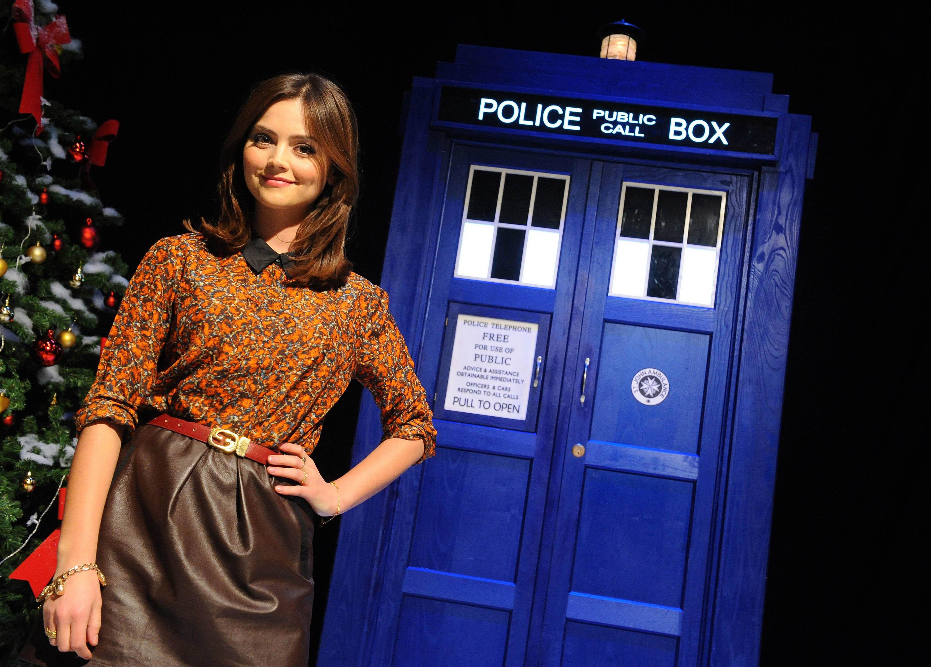 3000x2151 Clara Oswald Jenna Coleman Wallpaper:3000x2151