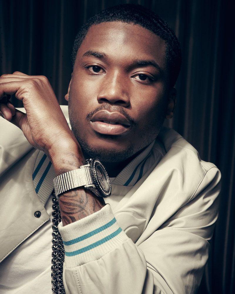 800x1003 Wall Hit: Meek Mill