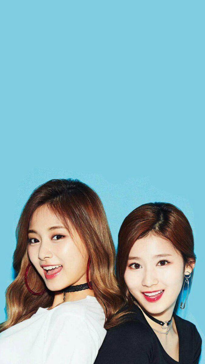 675x1200 Twice Ships Wallpaper