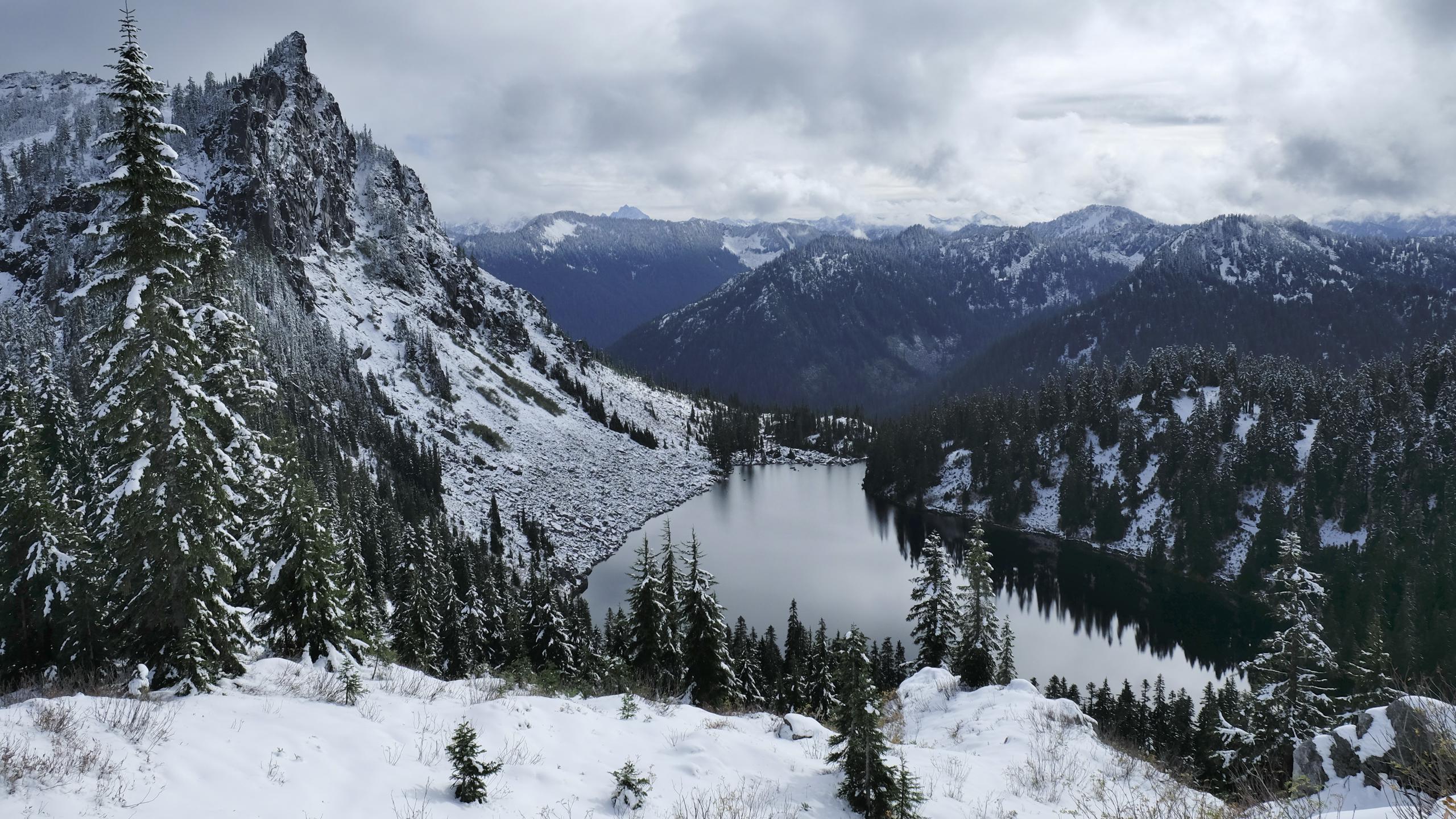 2560x1440 Cascades 4K wallpaper for your desktop or mobile screen free and easy to download
