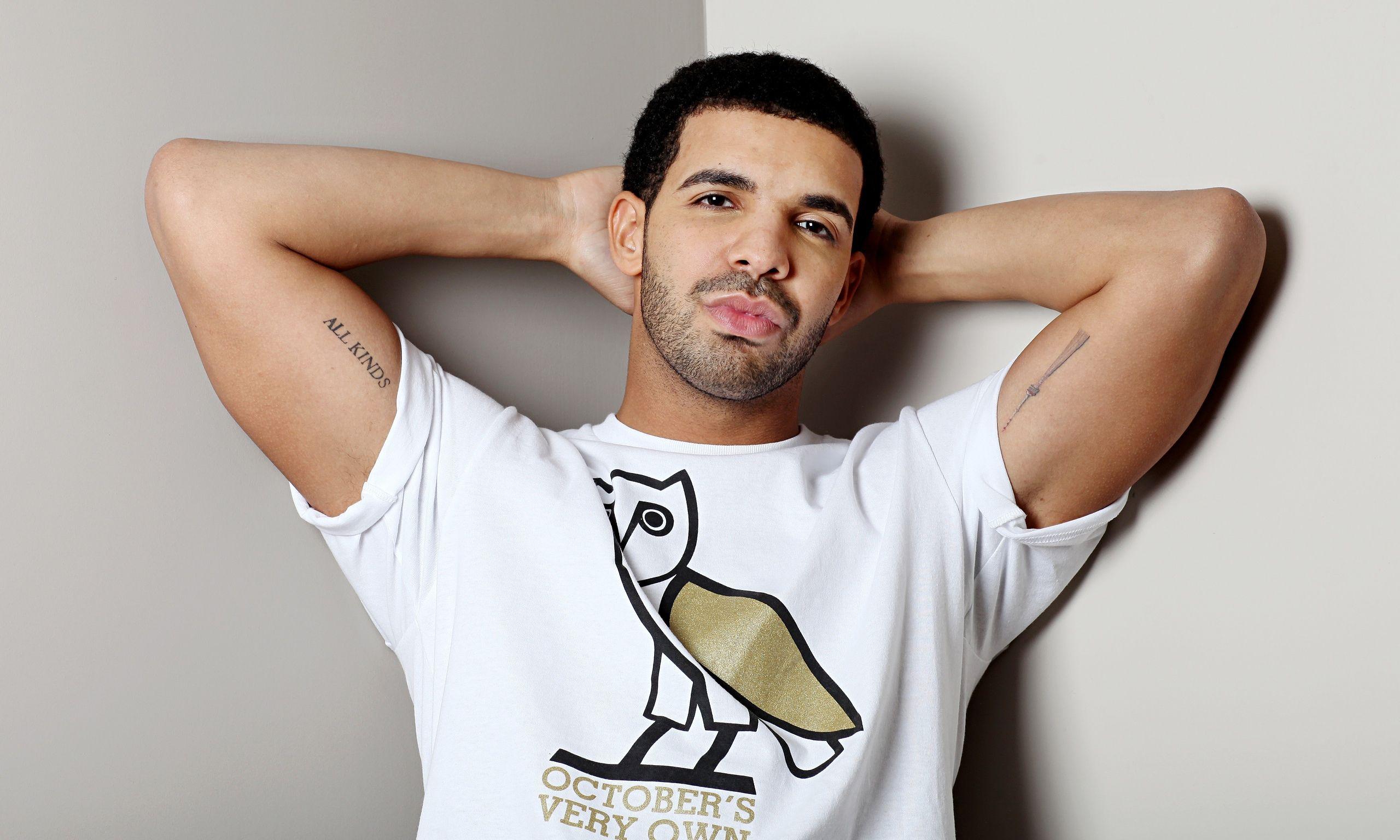 2560x1536 Drake Wallpaper For Laptop