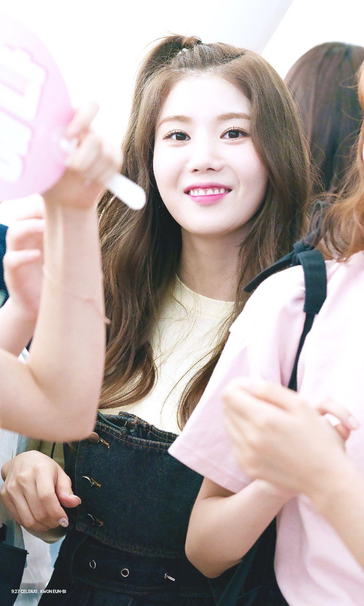 1230x2048 Kwon Eunbi. Girl, Musical group, To my daughter