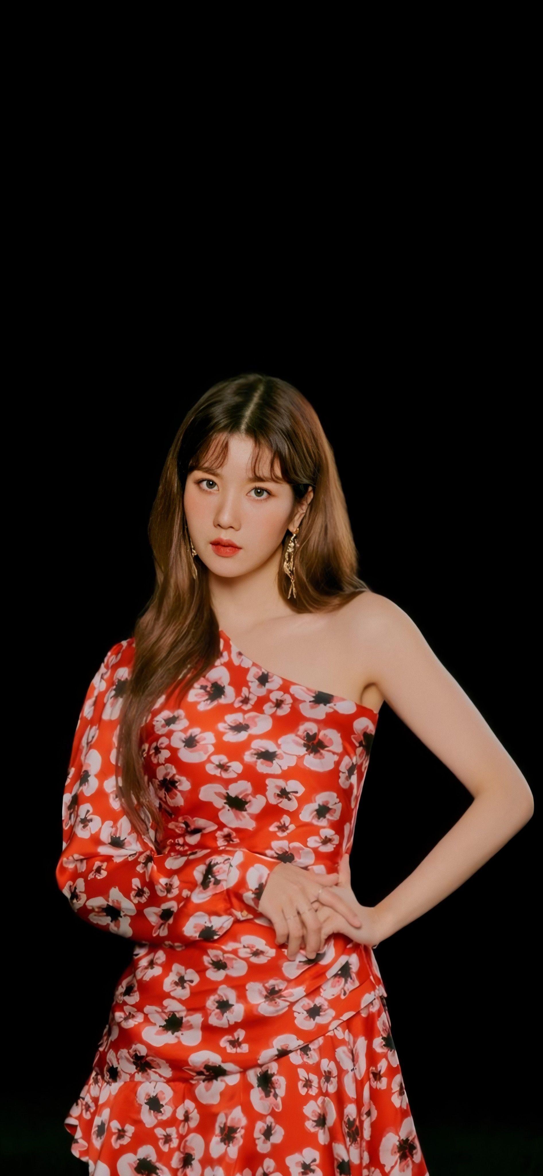 1892x4096 kwon eunbi wallpaper. Wallpaper please, Wallpaper, Style
