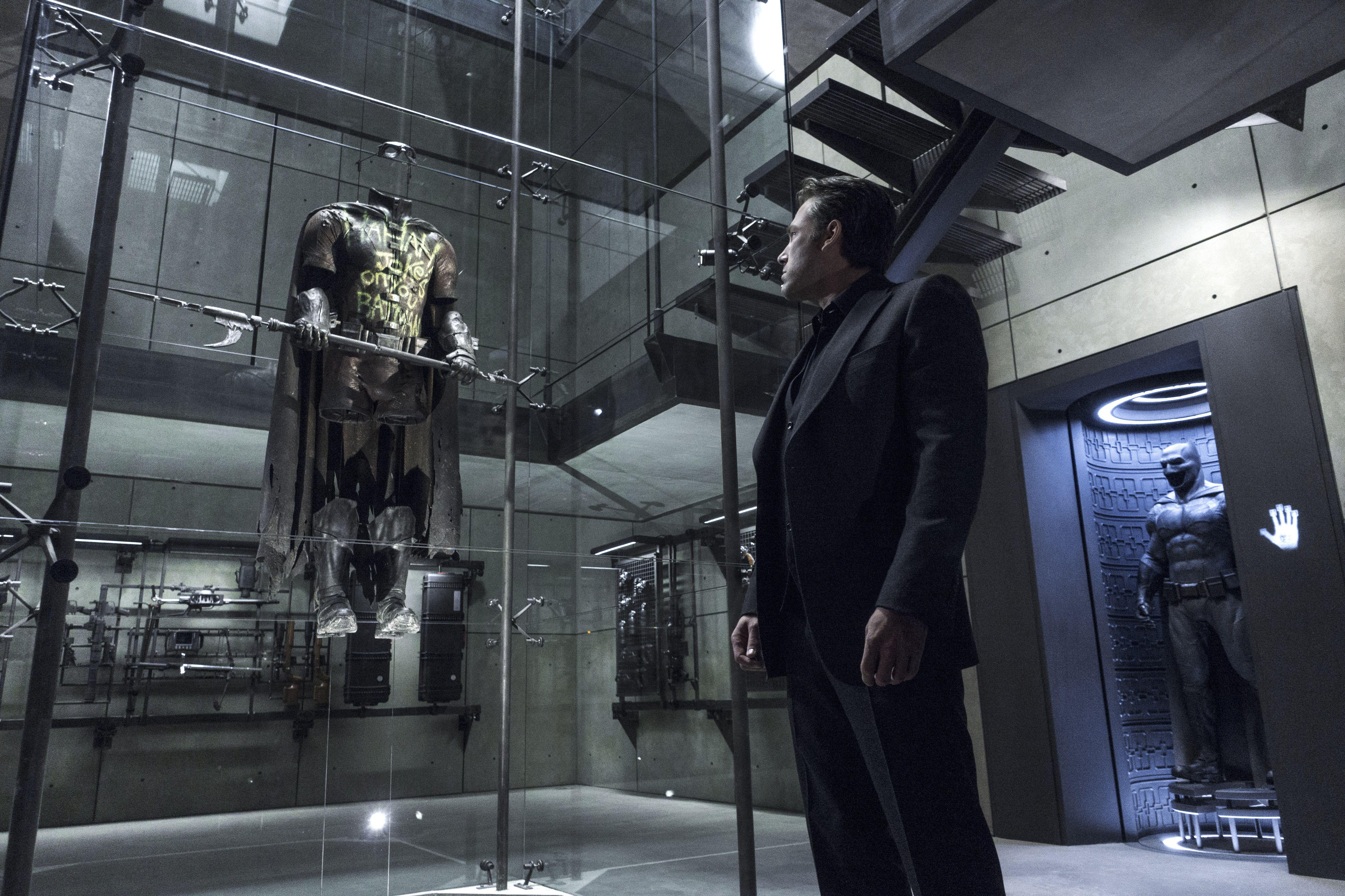 5472x3648 Bruce Wayne HD Wallpaper and Background Image