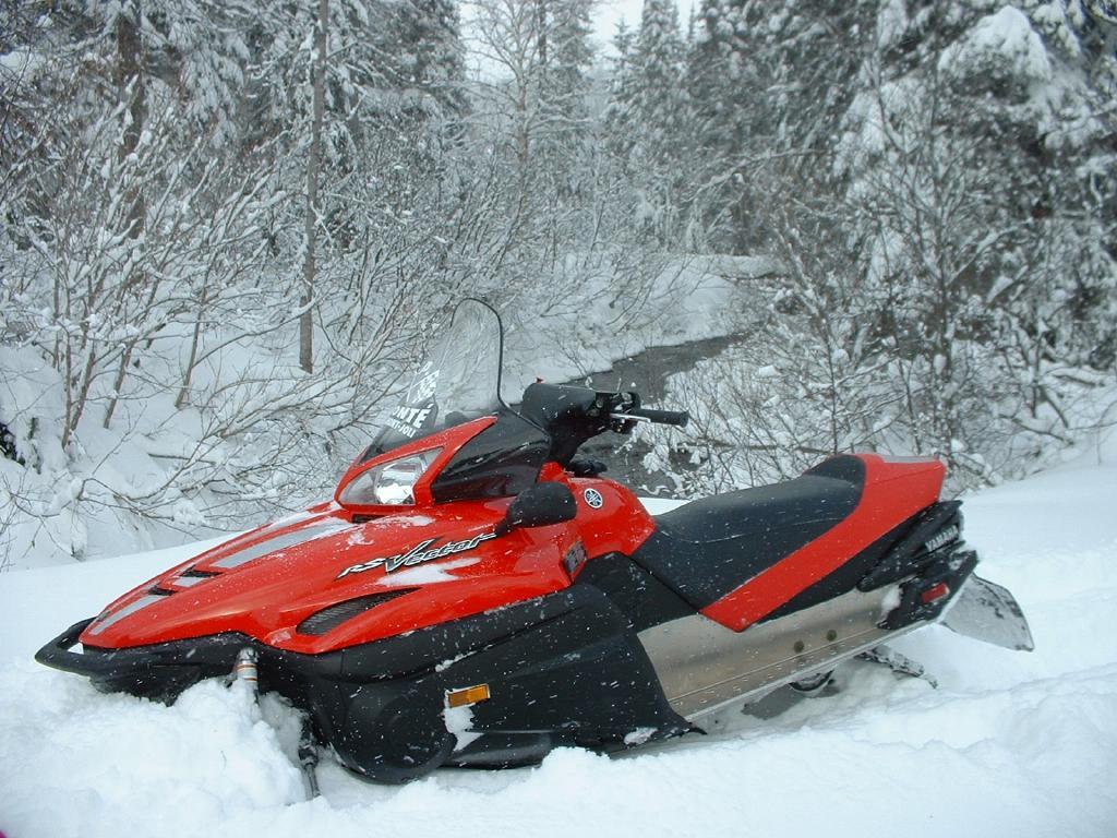 1024x768 Yamaha RS Vector (Presentation).com Snowmobile Reference