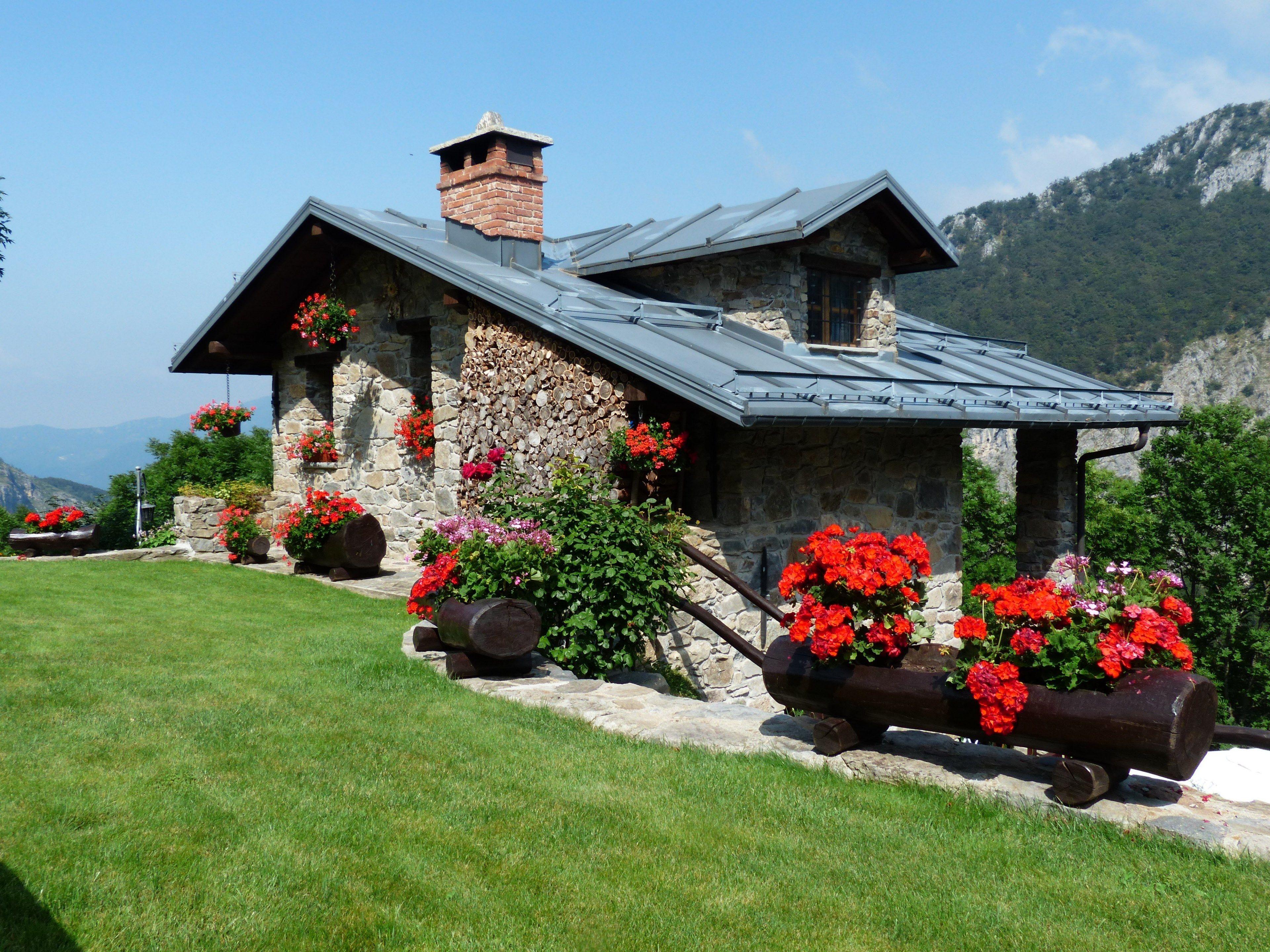 3840x2880 Holiday House Summer House Home Country House 4k Wallpaper HD Wallpaper