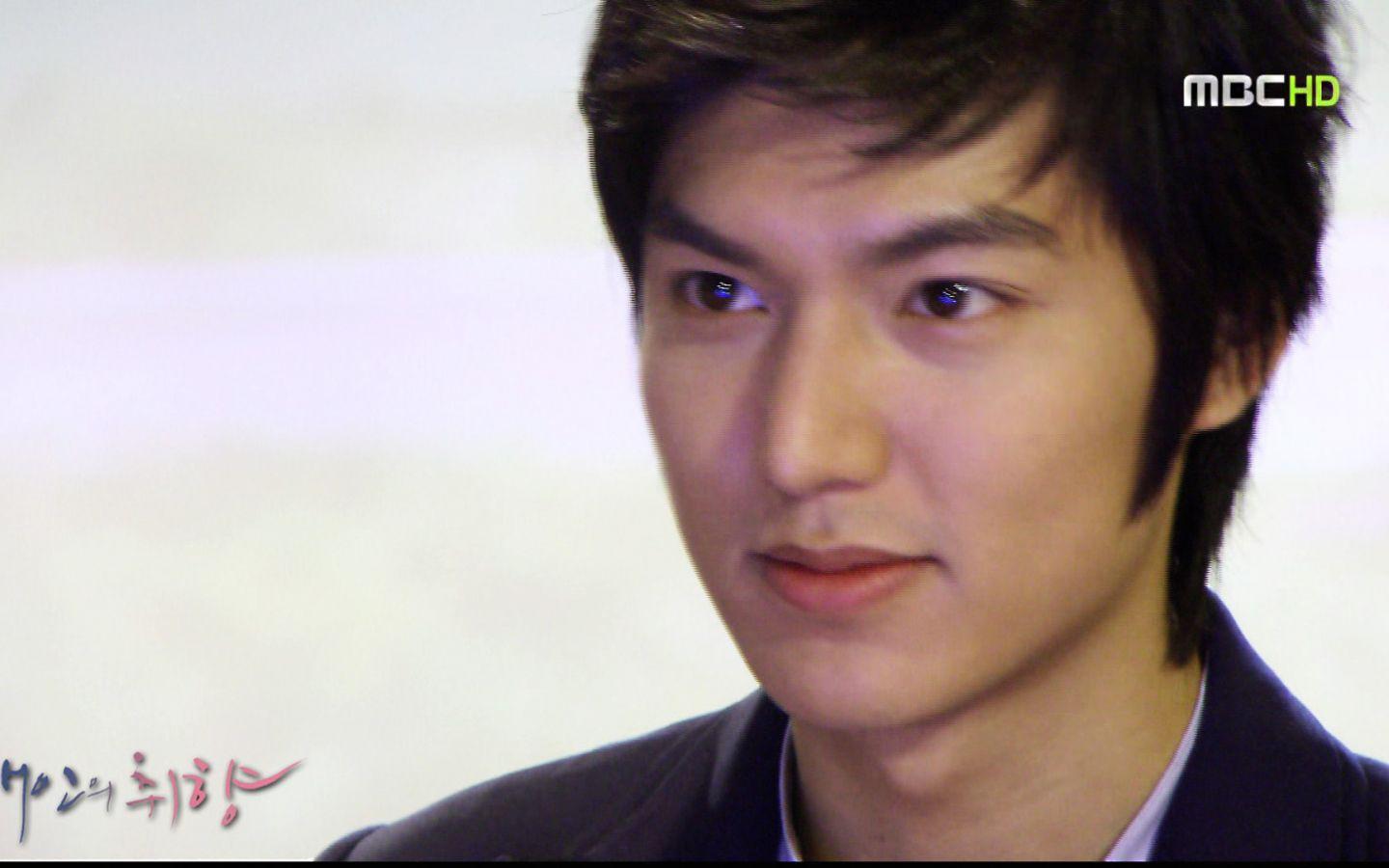 1440x900 Tải xuống miễn phí Lee Min Ho Personal Taste Wallpaper Take Wallpaper [1599x906)
cho Máy tính để bàn, Di động & Máy tính bảng của bạn. Khám phá Hình nền Ảnh Cá nhân. Hình nền từ ảnh của bạn, Hình nền được tạo từ ảnh