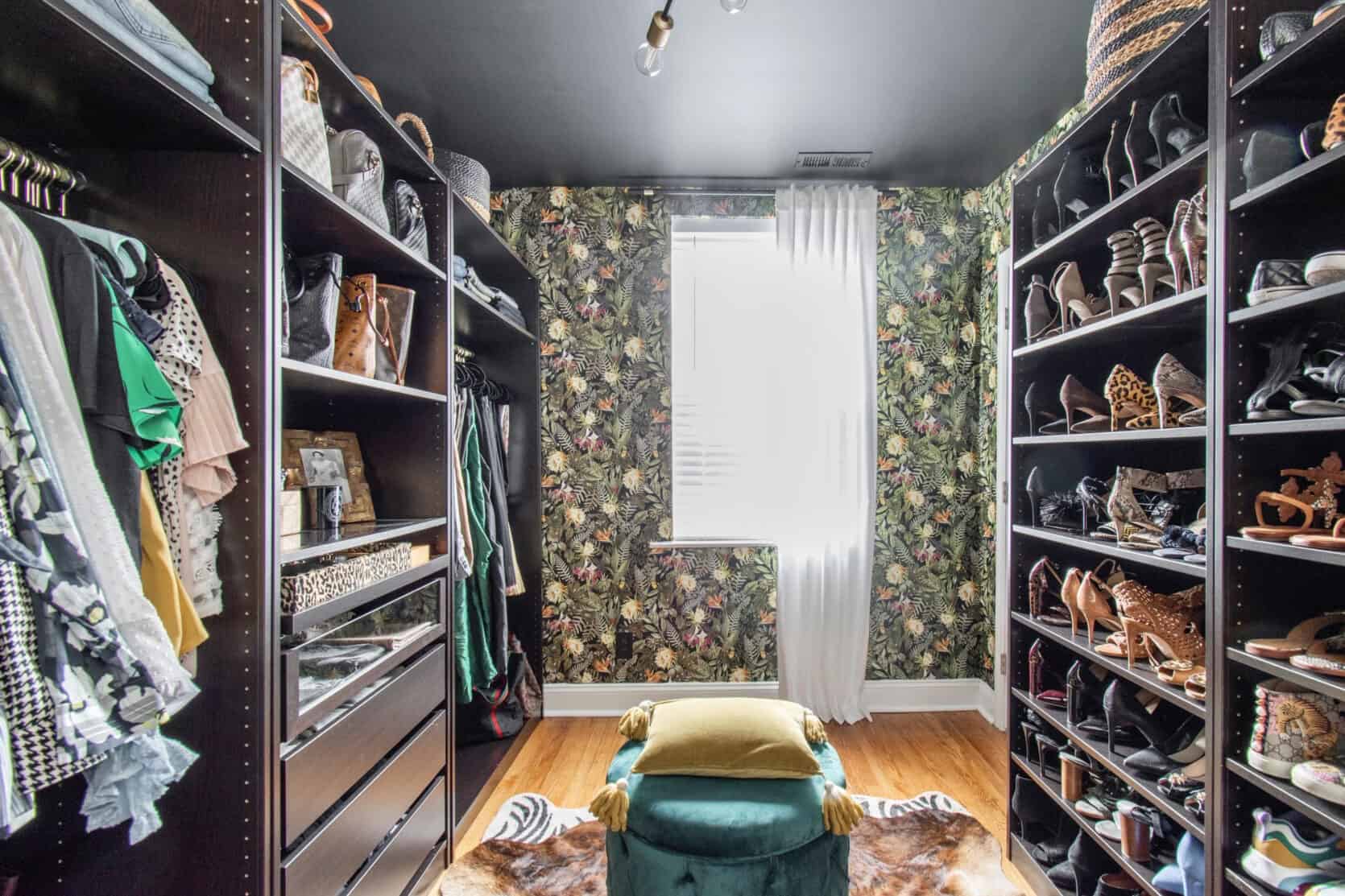 10 fabulous wallpapered closets  Hausmatter