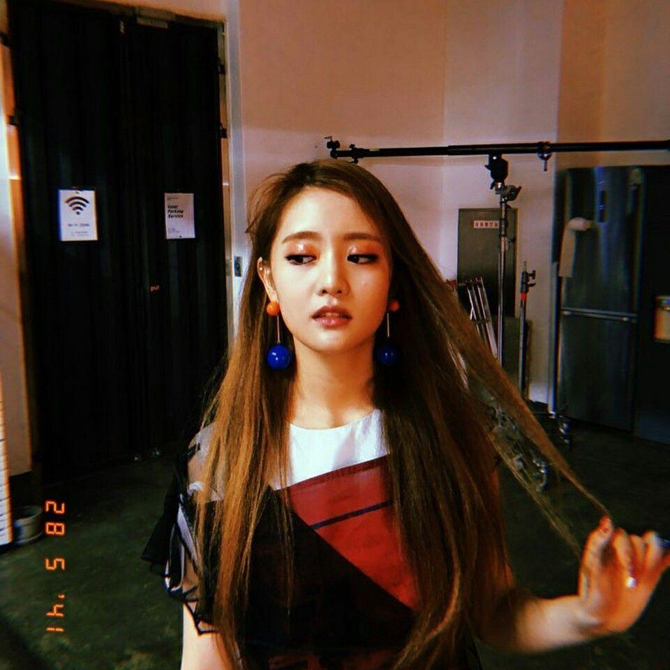 960x960 Minnie (G)I DLE Wallpaper