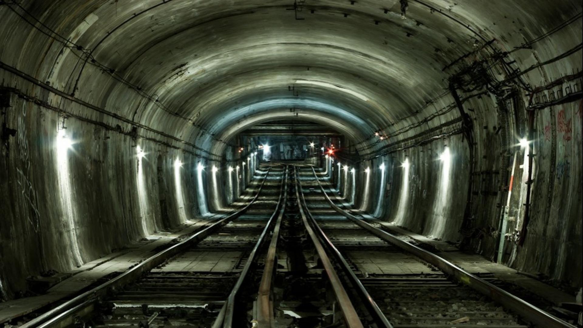 1920x1080 Subway Series Wallpaper. Doctor Who Series 9 Wallpaper, Gargoyles TV Series Wallpaper and The Hunger Games Series Wallpaper