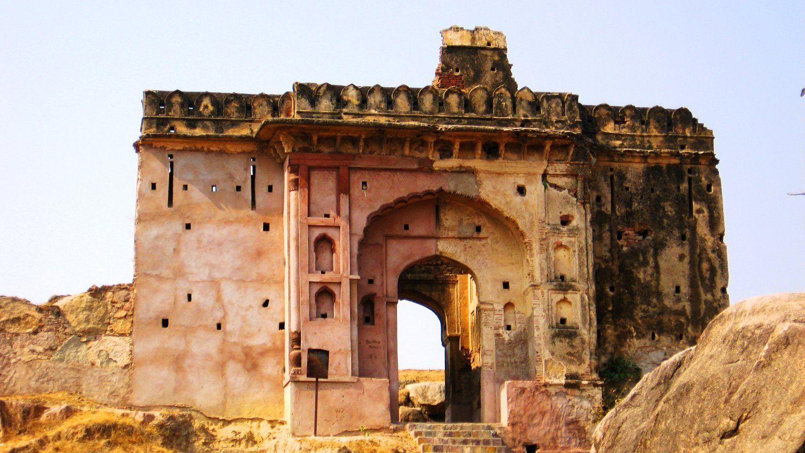 1600x900 MAHARAJA CHHATRASAL MUSEUM Photo, Image and Wallpaper, HD Image, Near