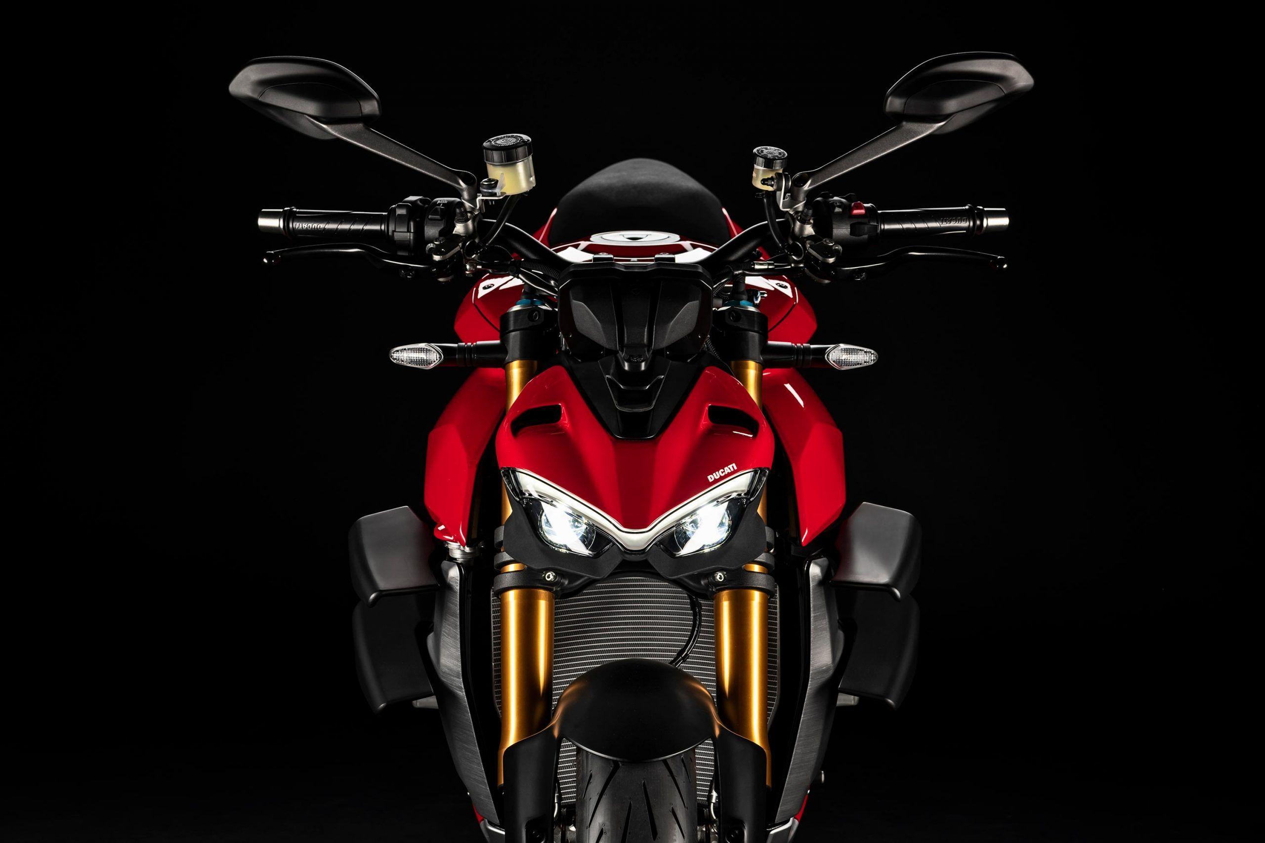2560x1707 Ducati Streetfighter V4 Debuts with Superbike DNA for the Street & Rubber