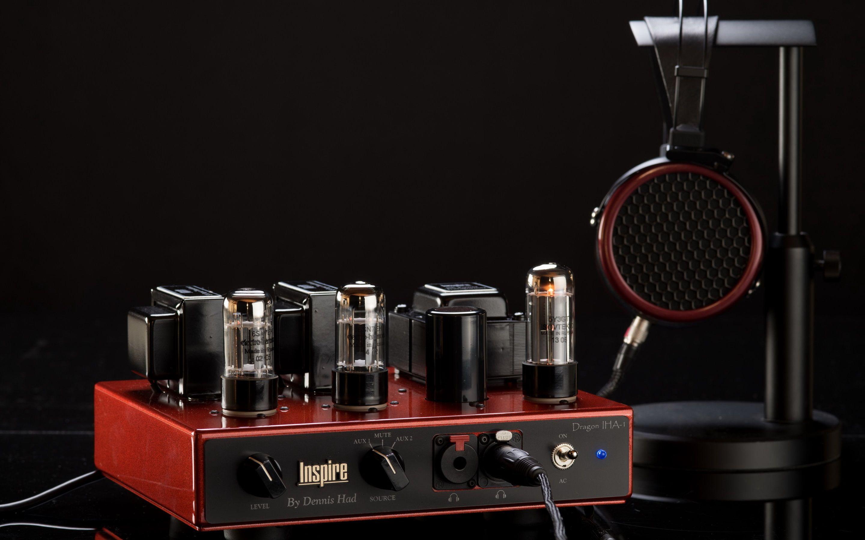 2880x1800 Wallpaper Headphone amplifier, tube 2880x1800 HD Picture, Image