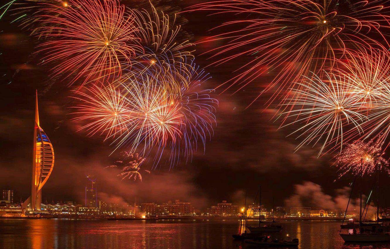 1332x850 Wallpaper England, salute, fireworks, Portsmouth, Hampshire image for desktop, section праздники