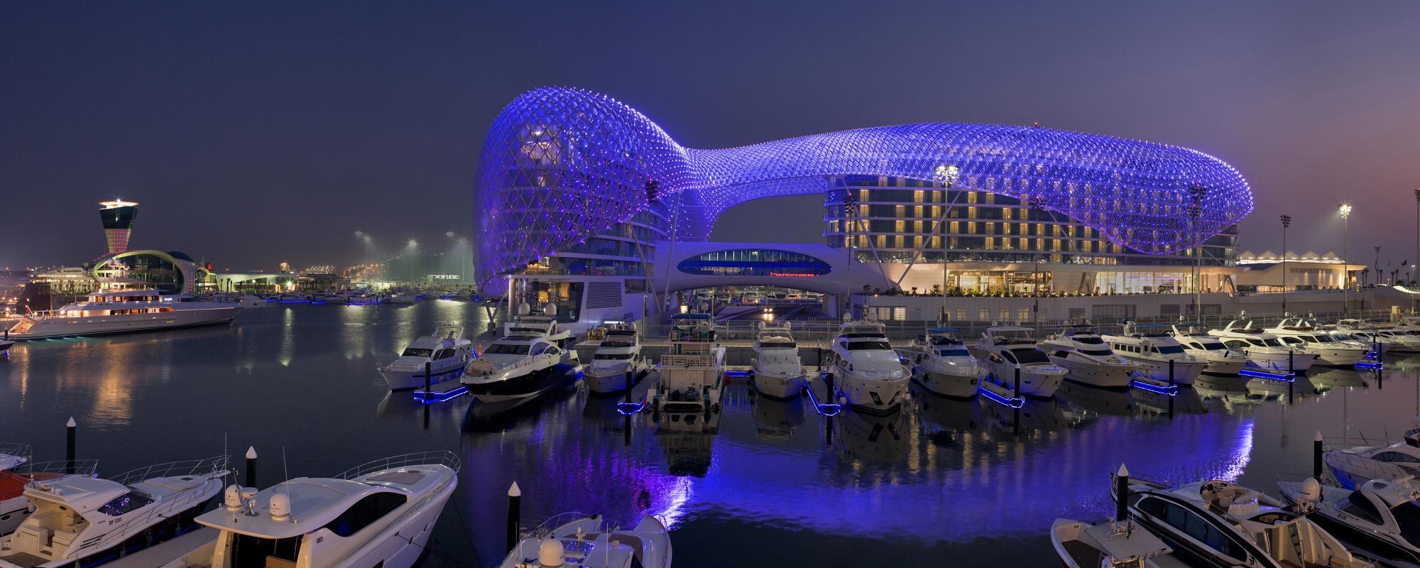 2000x800 Yas Island Wallpaper