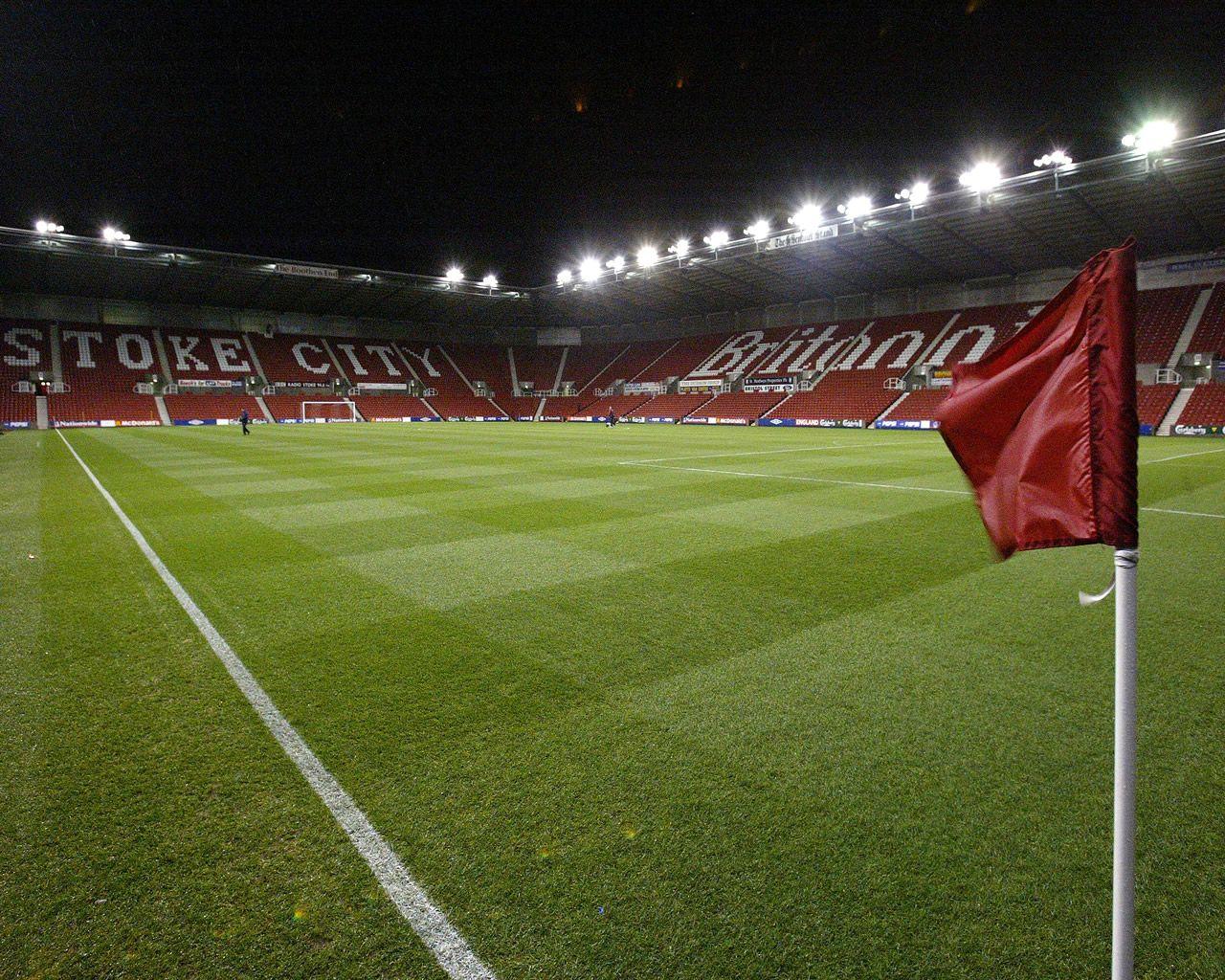 1280x1024 English Football Grounds
