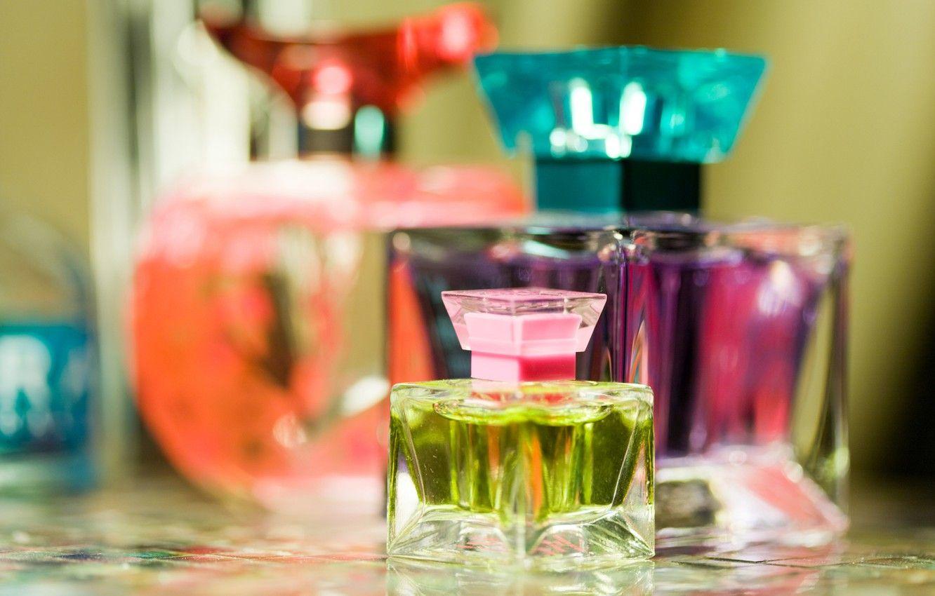 1332x850 Wallpaper colored, perfume, blur, perfume, bottles image for desktop, section разное